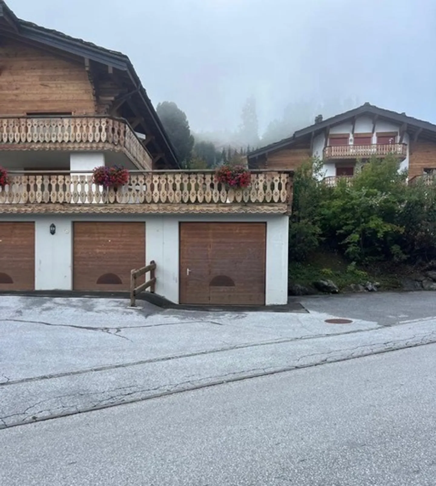 Terreno con mazot e permesso di costruire per chalet - Foto 11 di 12