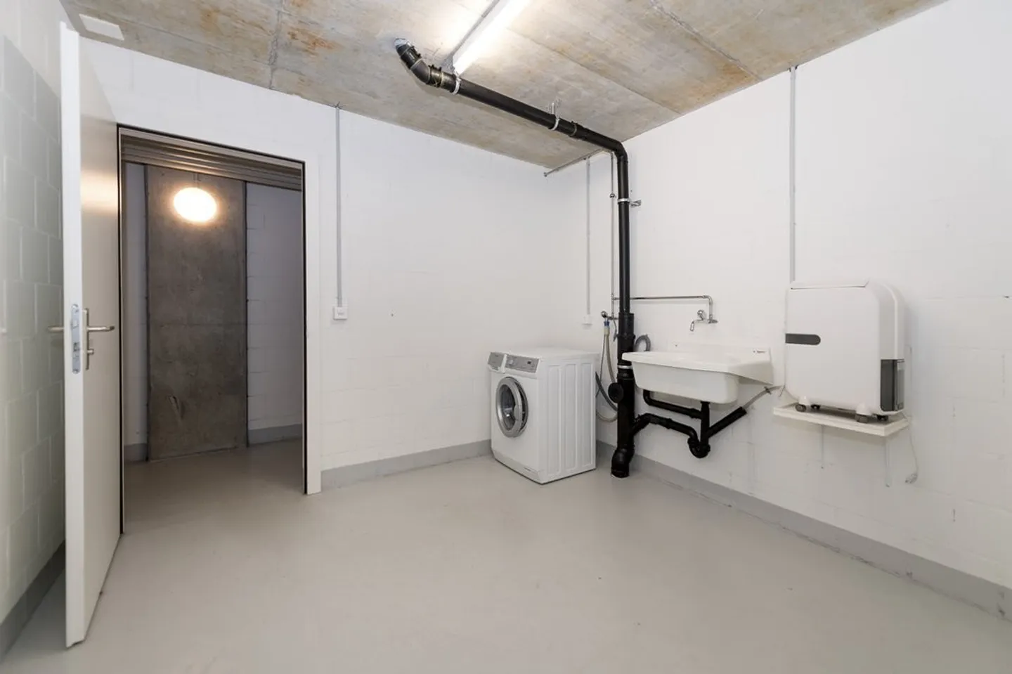 Appartement lumineux avec balcon et vue panoramique sur l'Aare - Photo 8 sur 10