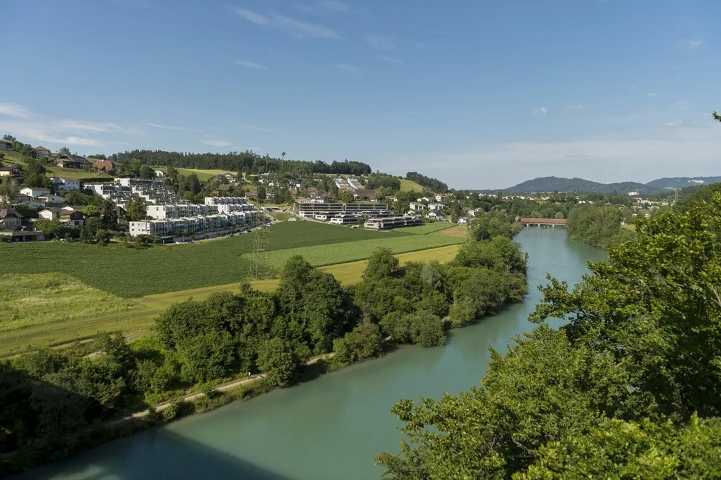 Appartement lumineux avec balcon et vue panoramique sur l'Aare - Photo 10 sur 10