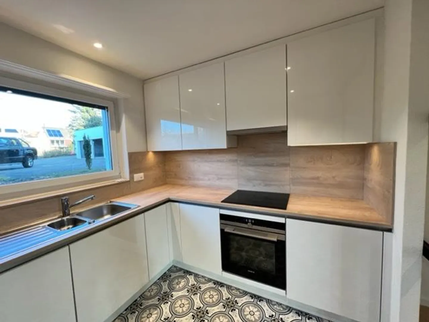 Arlesheim: Appartamento di alta qualità con 4,5 stanze in posizione centrale con garage - Foto 8 di 8