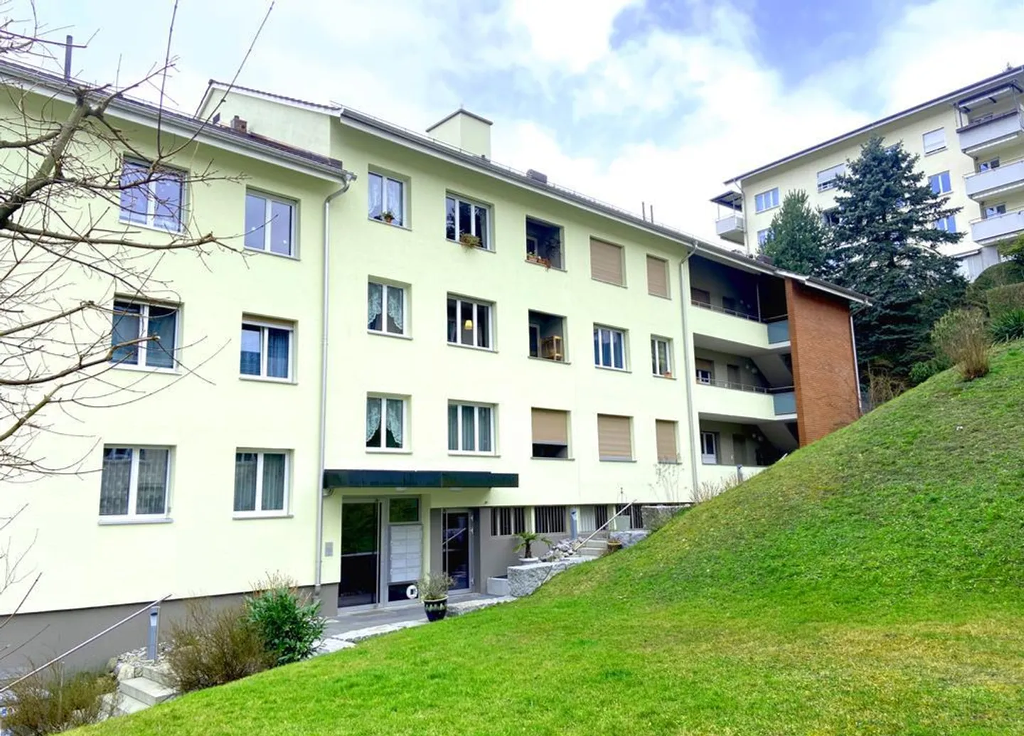 3 Zimmer-Wohnung mit Gartensitzplatz - Foto 1 von 6