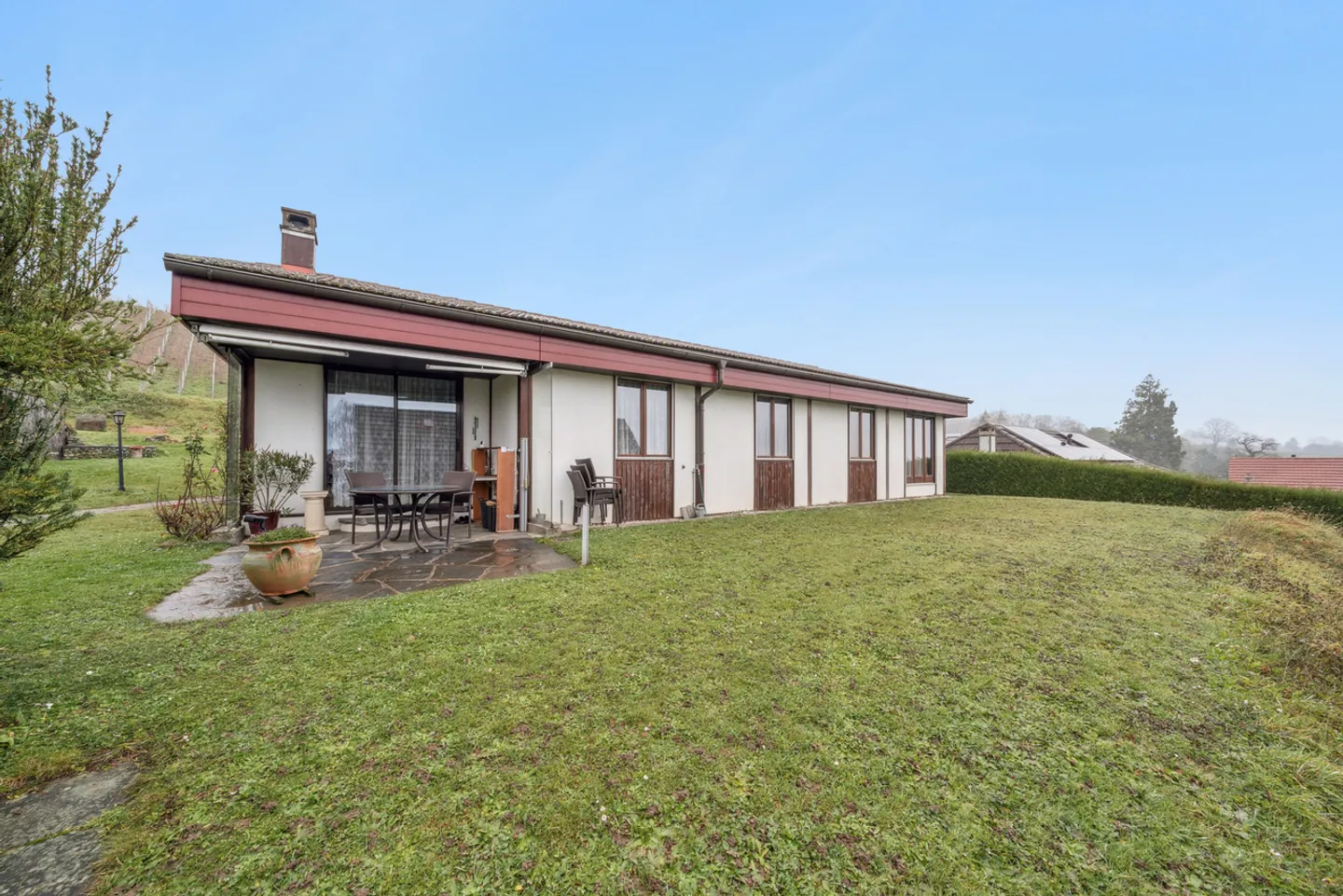 Villa individuelle avec piscine et vue sur le lac ! - Photo 3 sur 15