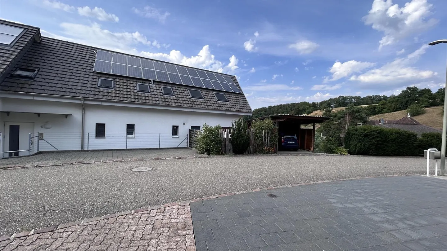 Alles auf einer Etage - charmante Gartenwohnung in Buus zu verkaufen - Photo 2 of 9