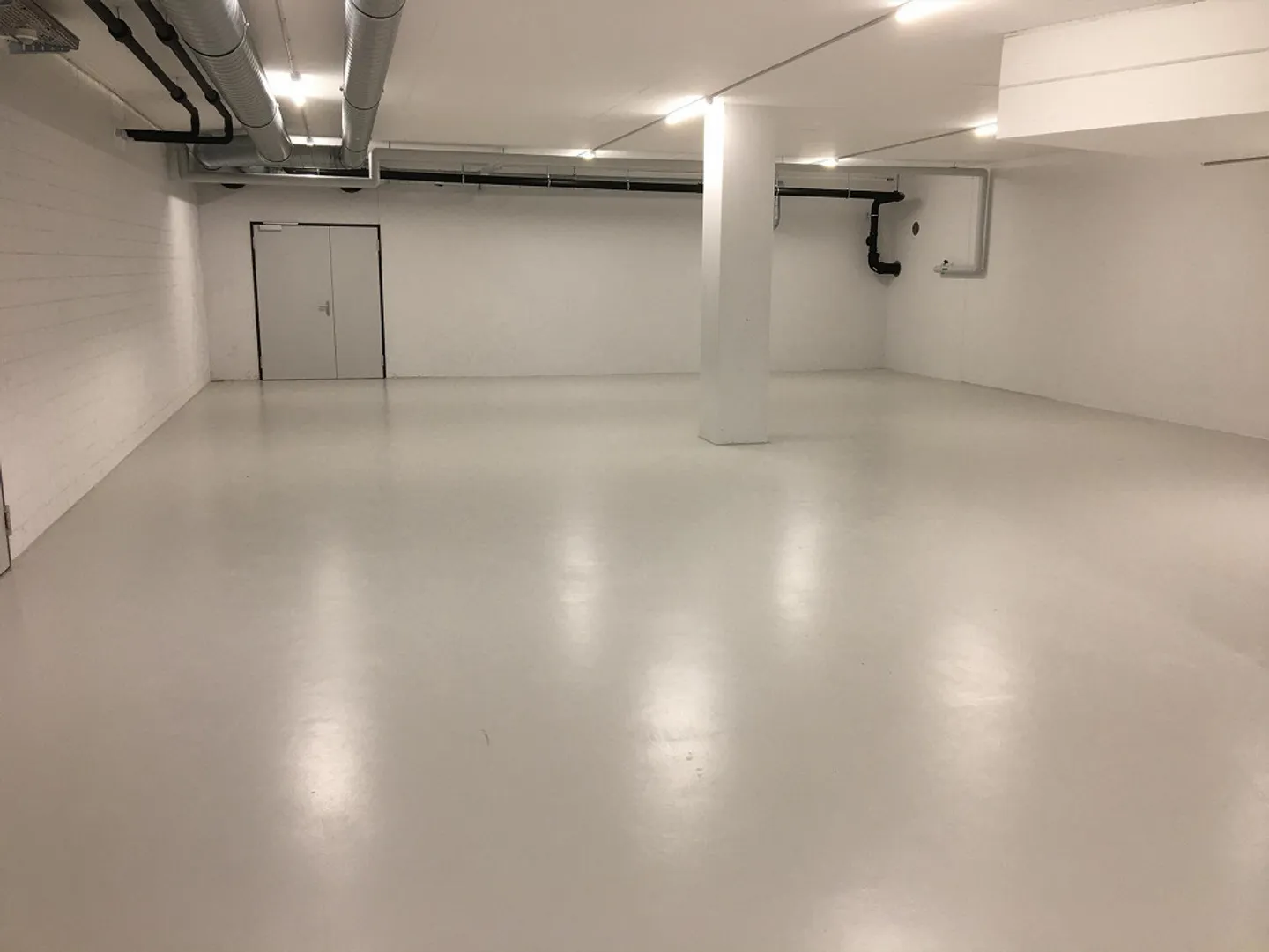 200 m2 Lagerraum (ohne Fenster) im UG - Photo 1 sur 1