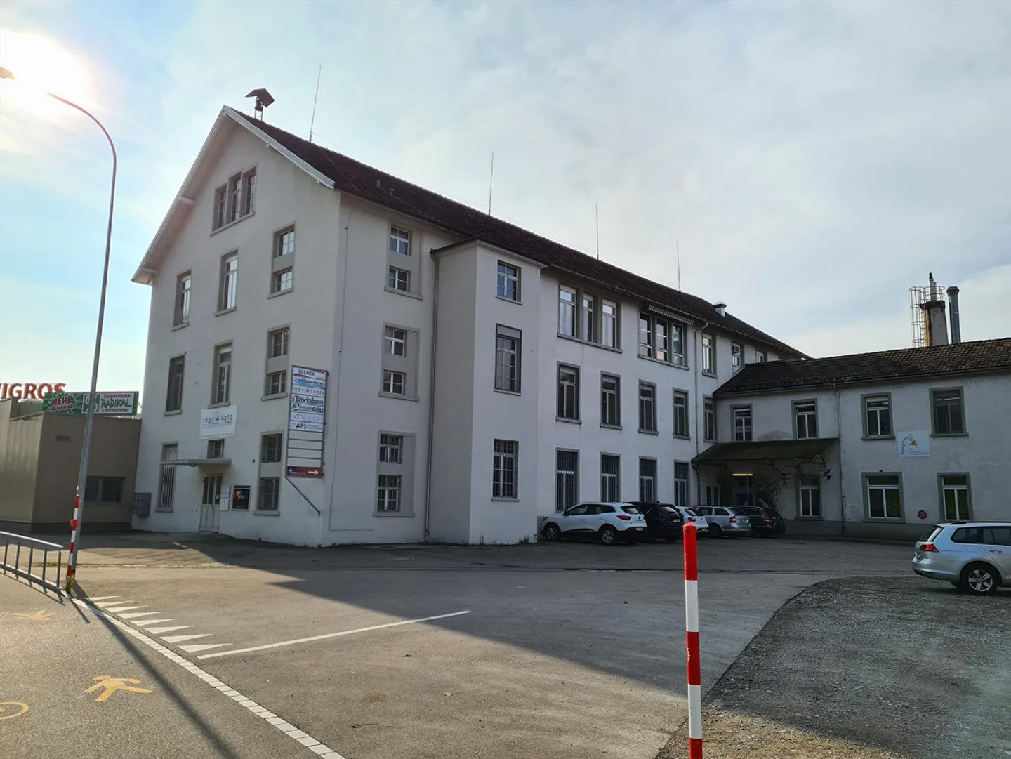 Gewerberäume in Matzingen - Vielseitig nutzbar. - Photo 1 sur 3