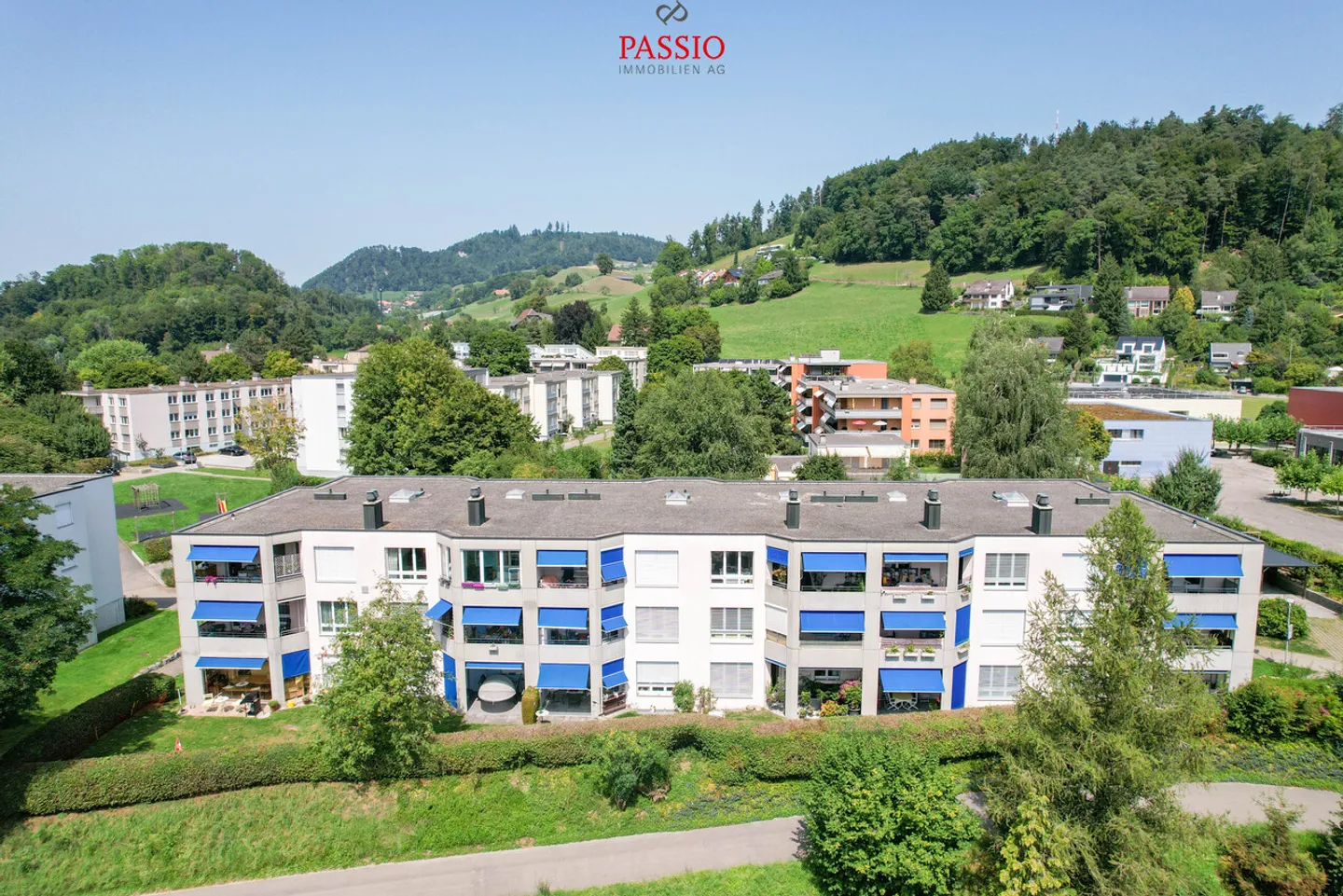 Familienfreundliche 4,5-Zimmer Wohnung mit Cheminée und Wintergarten - Foto 17 von 19