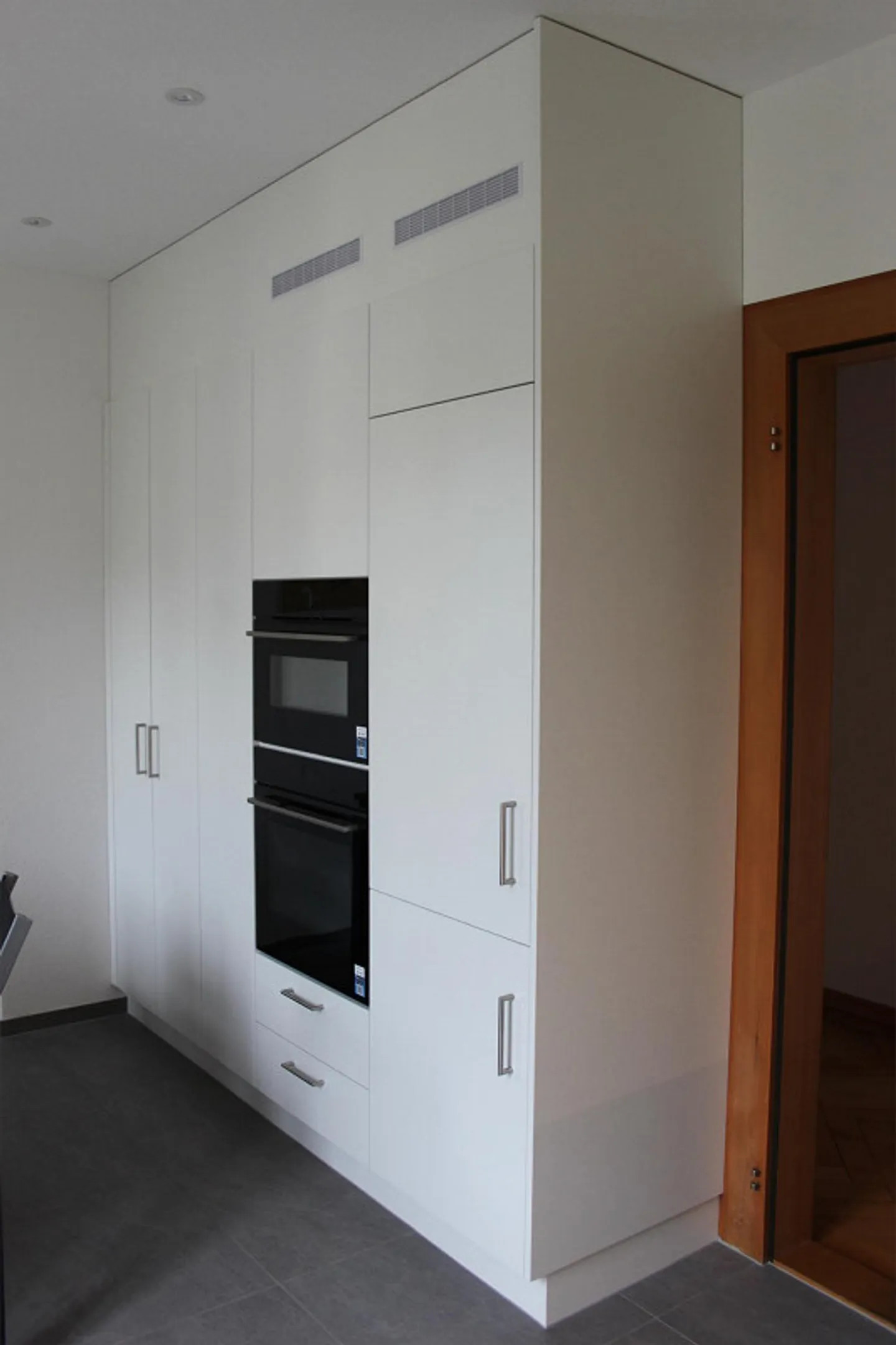 Appartamento d'epoca di 4 stanze in posizione centrale - Foto 5 di 11