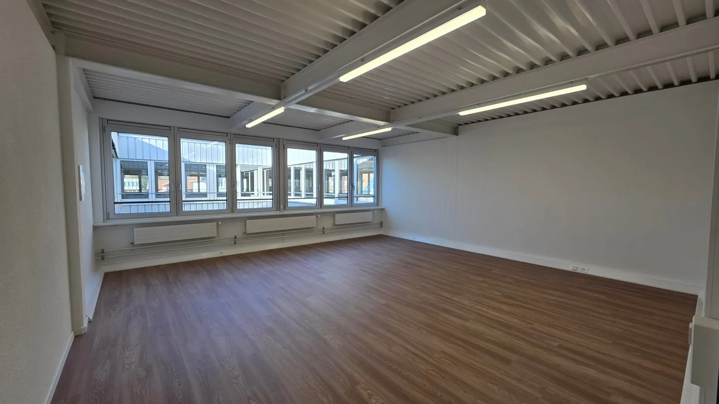 Ricominciare nell'area ÖUFI - 42 m2 appena ristrutturato - Foto 3 di 10