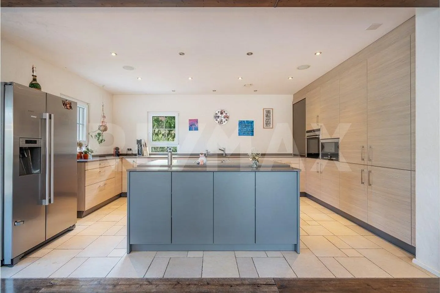 Exklusives 9.5 Zimmer Einfamilienhaus in Schlattingen, TG - Photo 8 of 13