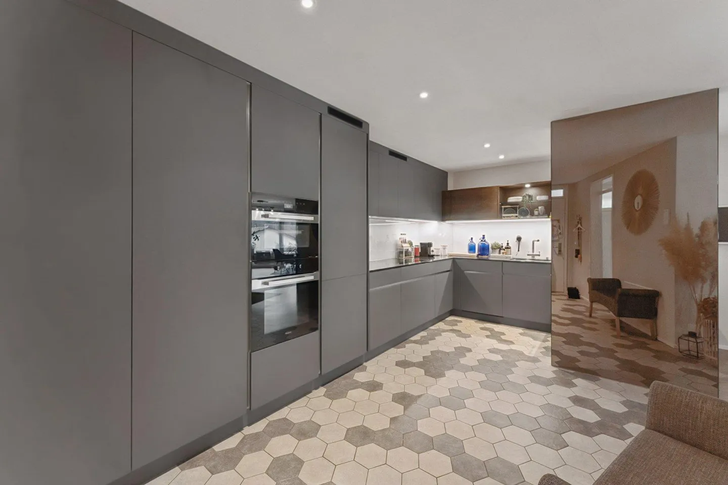 Appartamento giardino con alta qualità abitativa - Foto 3 di 24