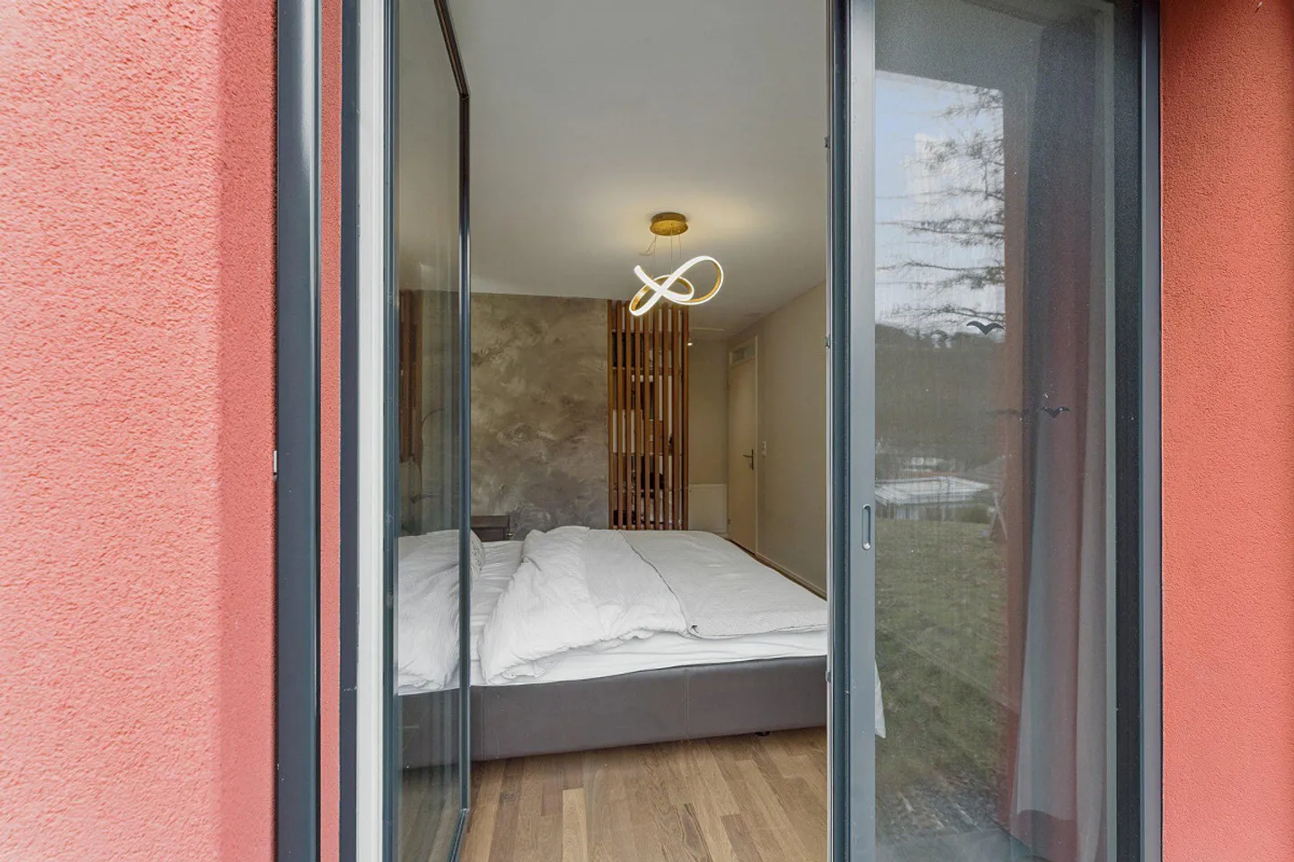 Appartamento giardino con alta qualità abitativa - Foto 11 di 24