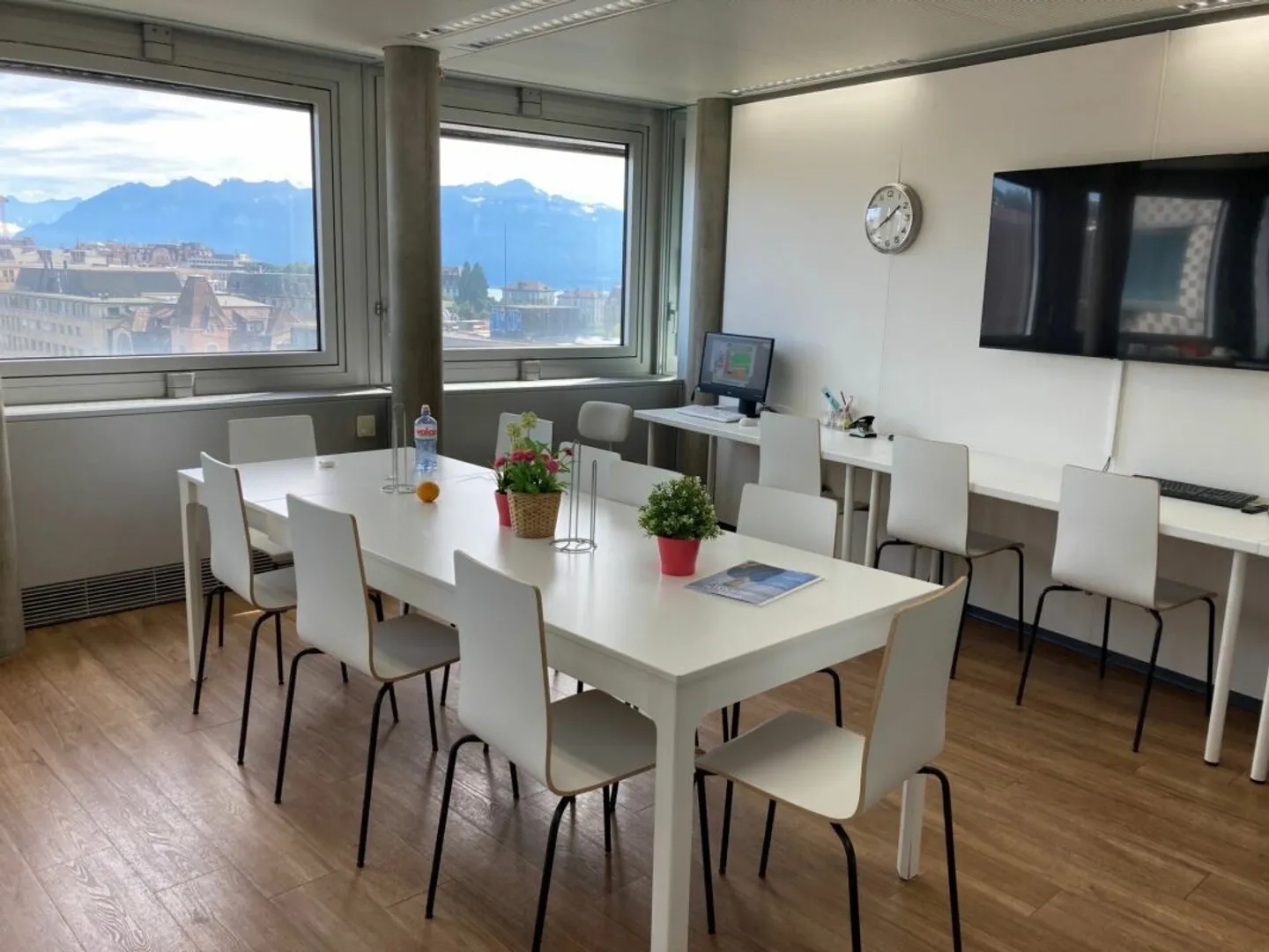 Superb workspace in the heart of Lausanne! - Photo 2 of 5