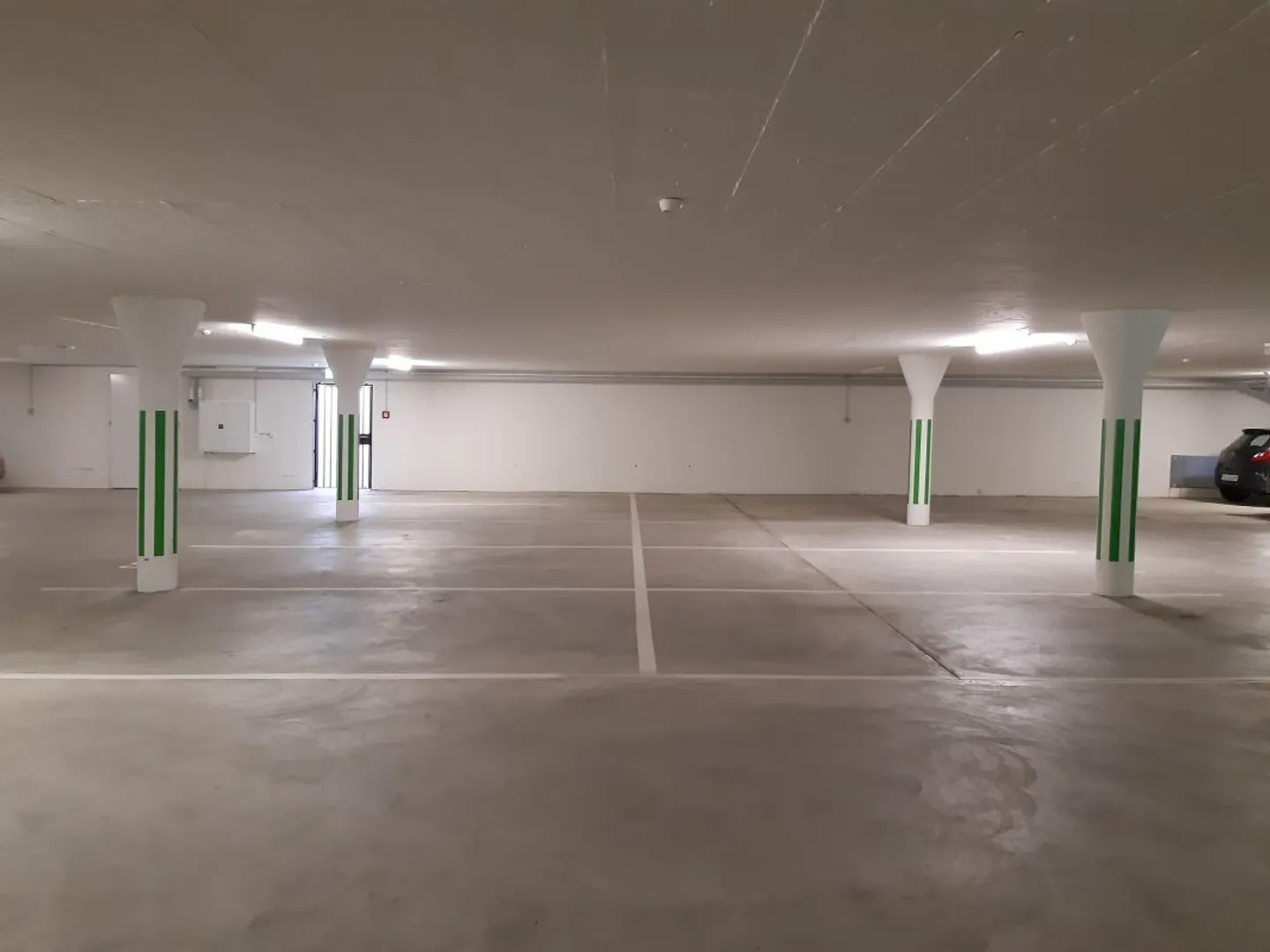 Posti auto Zwiebacki Malters - Foto 2 di 3
