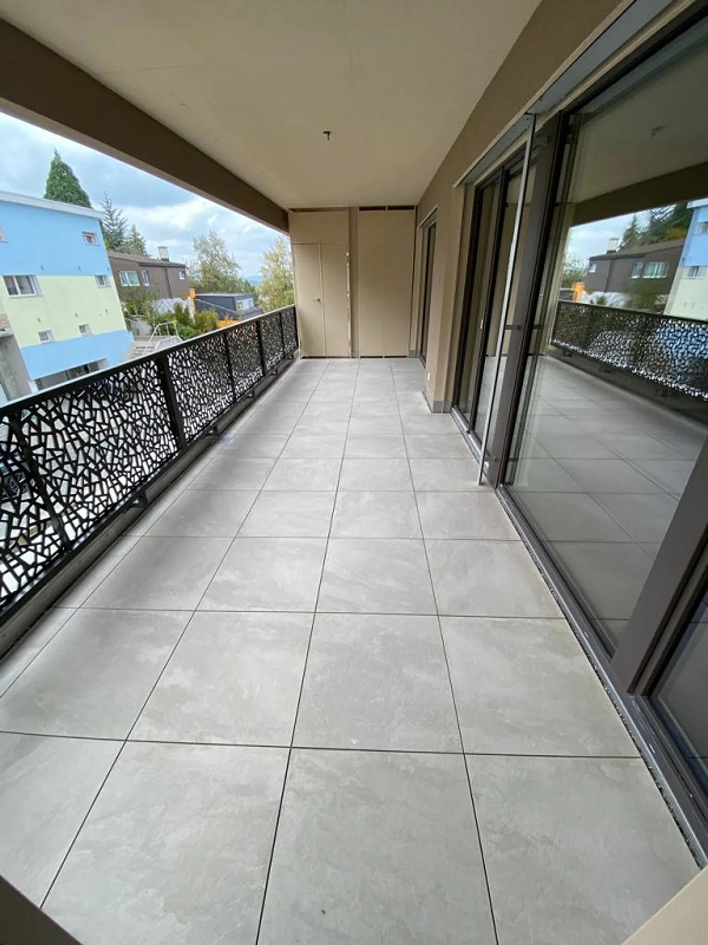 Hochwertig - Modern - Zentral - Photo 2 of 8