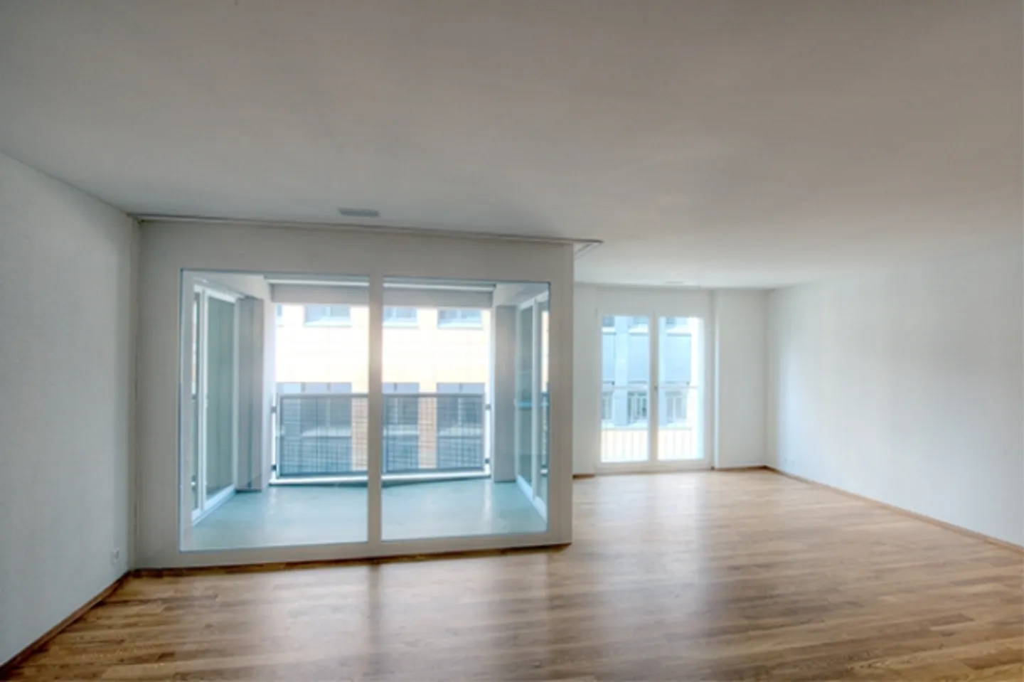 Geräumige Wohnung mit Balkon - Foto 1 von 8