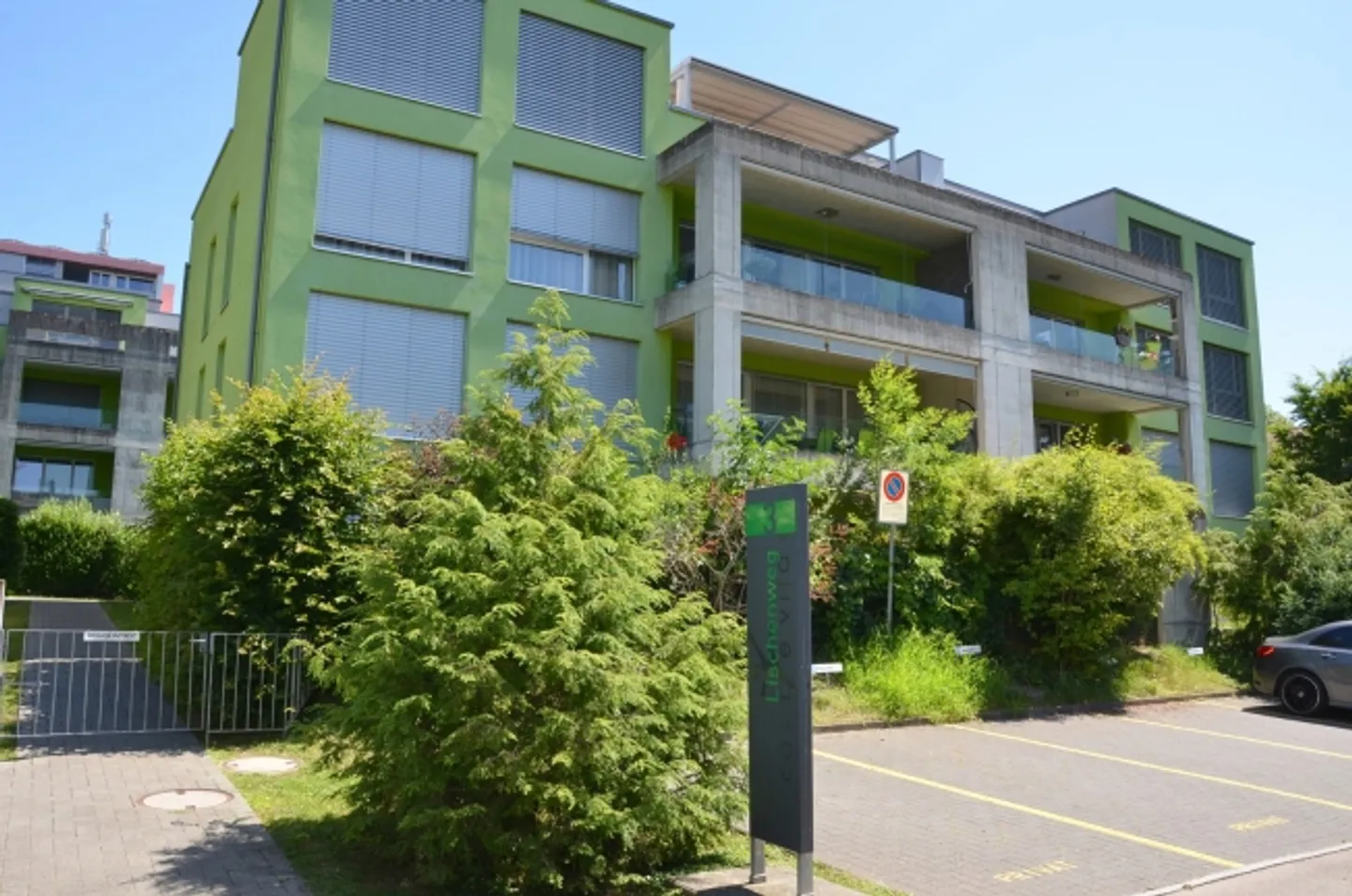 Lifestyle Living in the Mühlefeld Quarter - Photo 10 of 13
