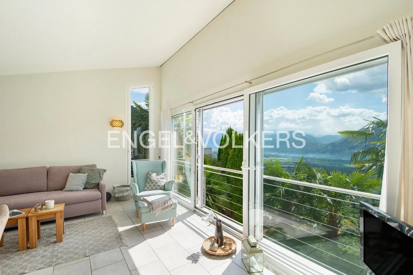 Villa vacanze romantica con vista lago (78) - Foto 3 di 16