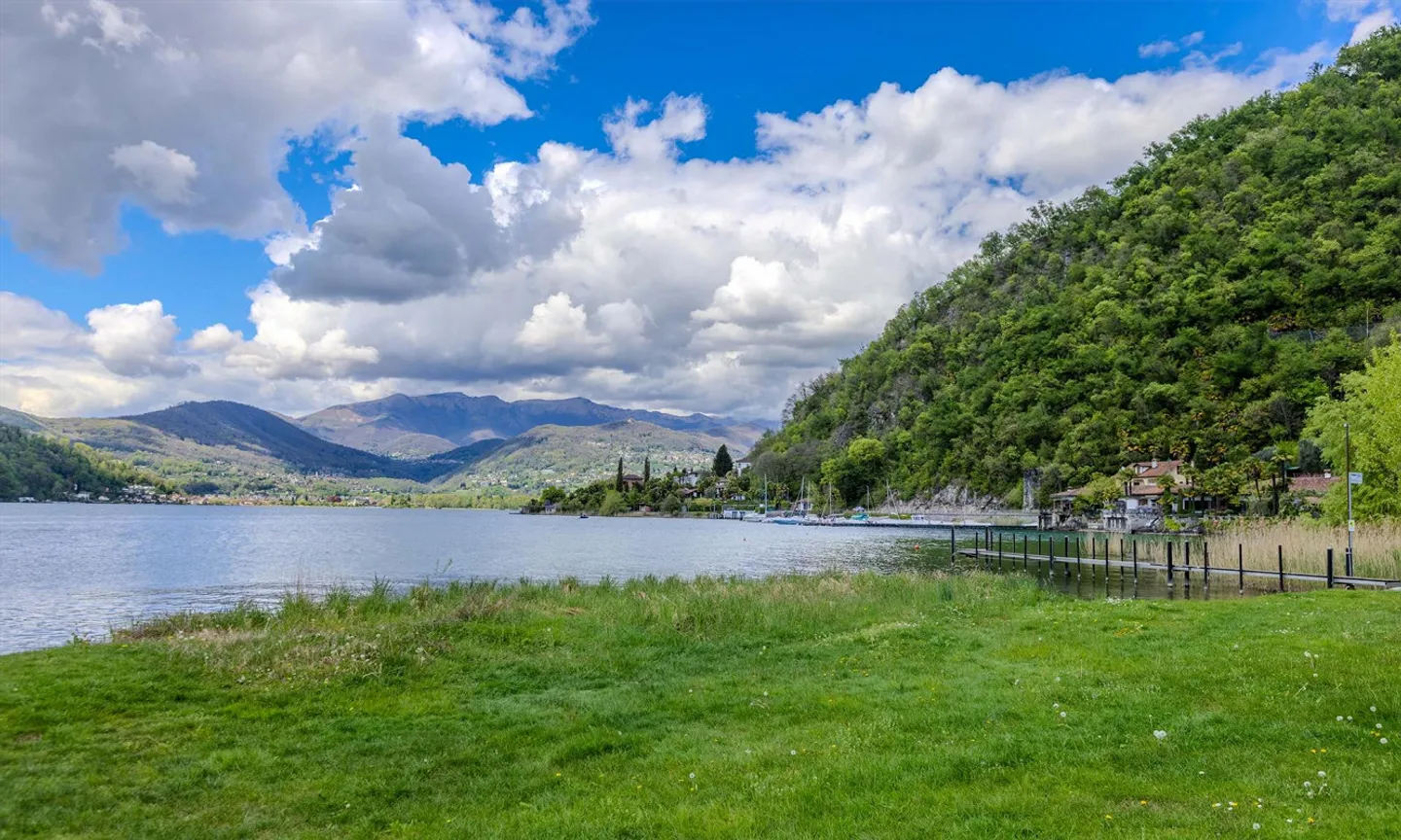 OFFRE RÉELLE - APPARTEMENT RÉNOVÉ DE 3,5 PIÈCES À LUGANO FIGINO - Photo 8 sur 8