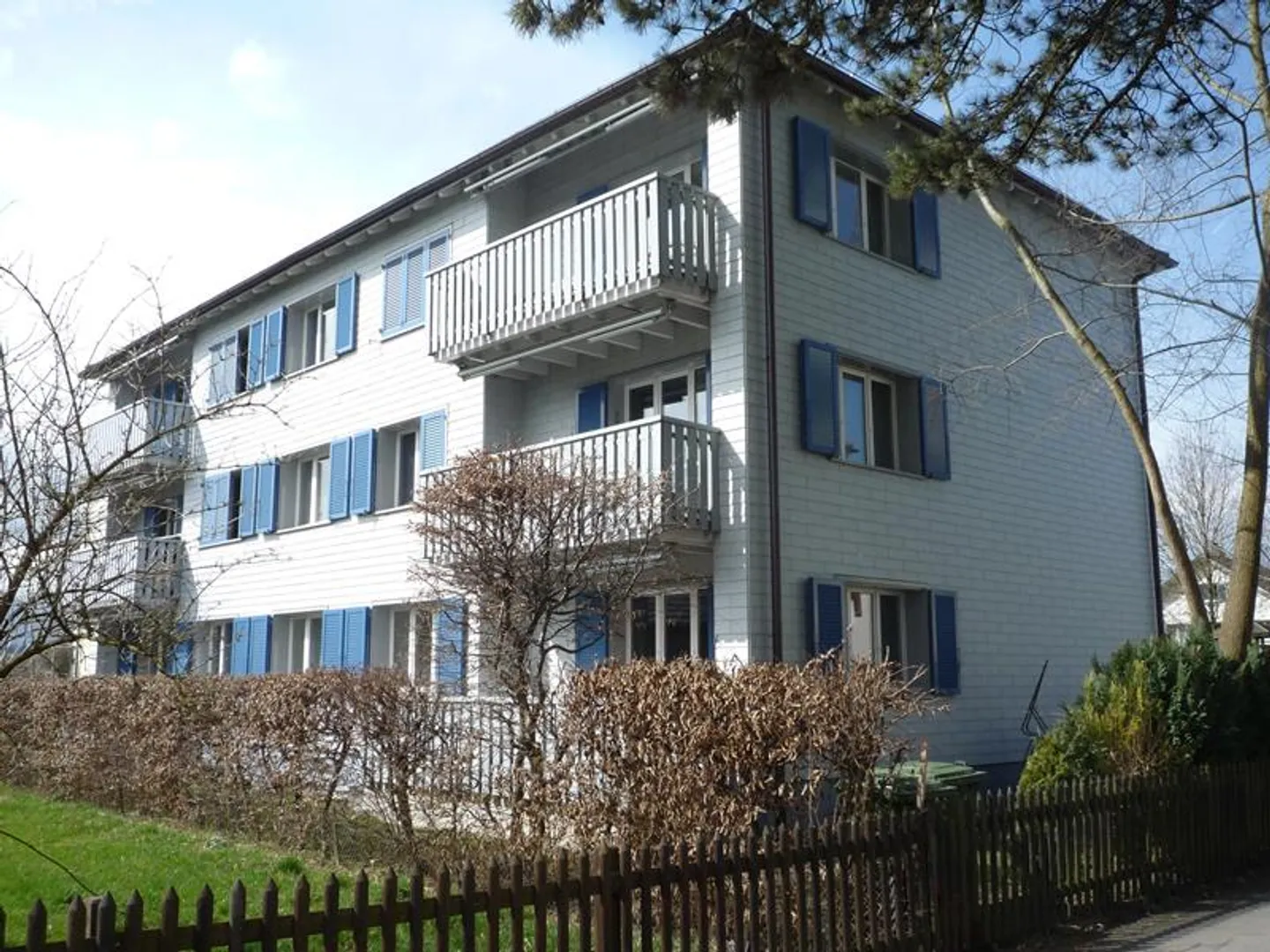 Cozy Apartment Near the Center - Photo 9 of 9