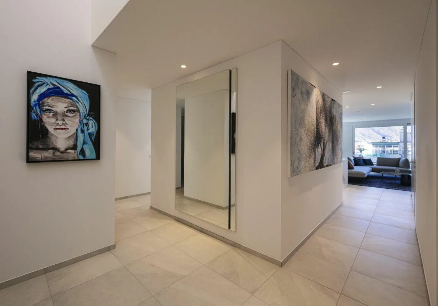 Neues Traum-Penthouse nur 5 Schritte vom See entfernt mit großen Terrassen und Panoramadach in Locarno - Foto 3 von 13