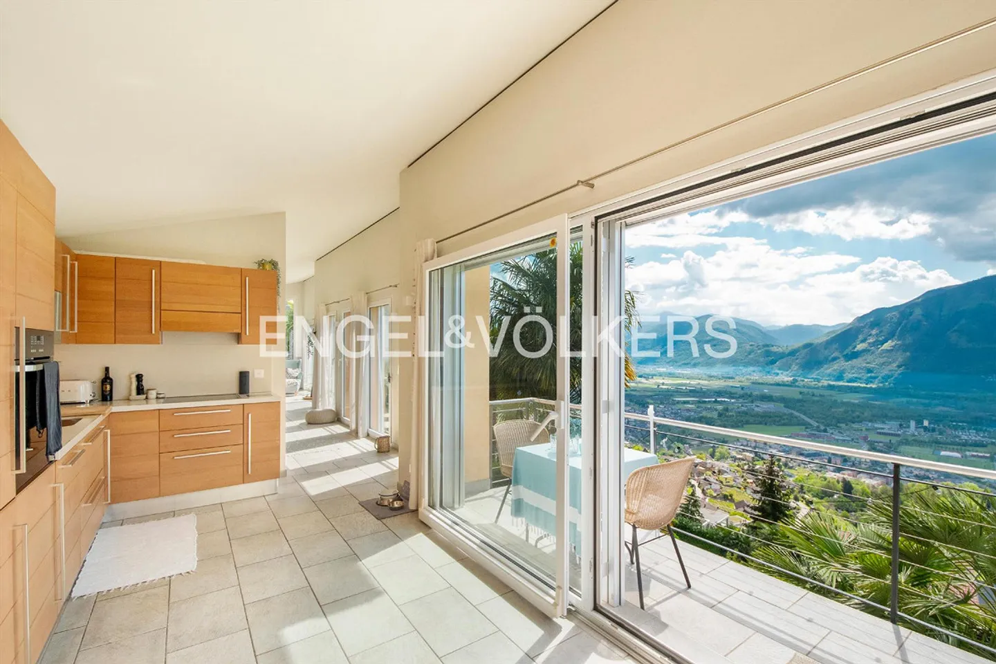Villa vacanze romantica con vista lago (78) - Foto 6 di 16