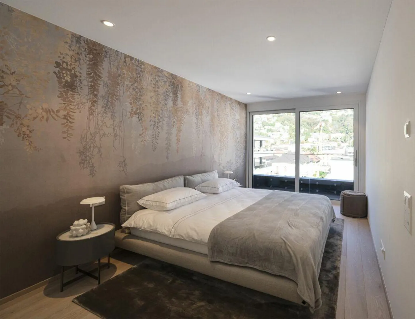 Neues Traum-Penthouse nur 5 Schritte vom See entfernt mit großen Terrassen und Panoramadach in Locarno - Foto 5 von 13