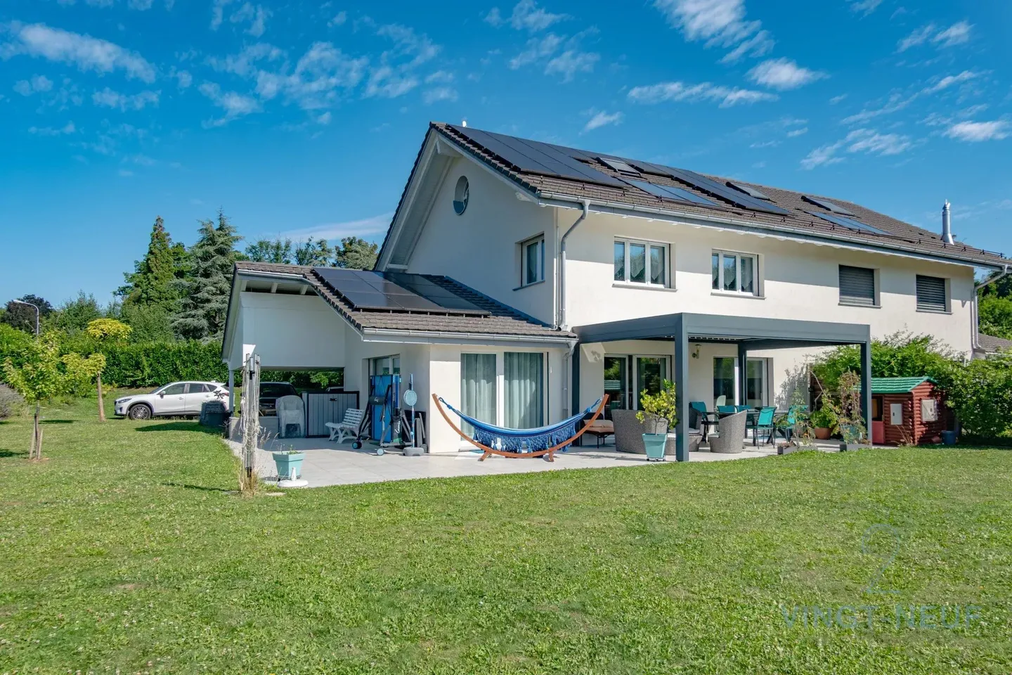 Exclusivity - Charming semi-detached house, 6 rooms with garden - Photo 1 of 6