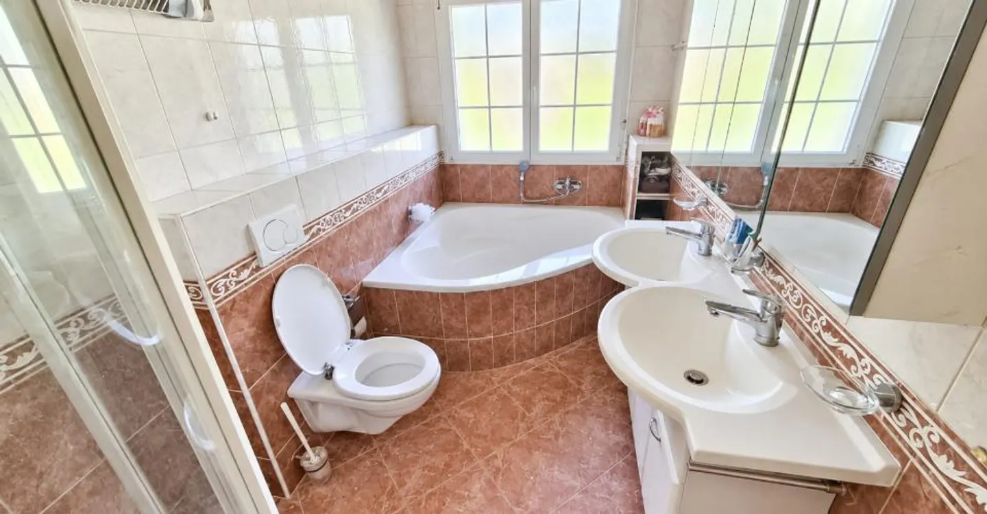 Villa 5,5 stanze con spazio commerciale a Vétroz - Foto 5 di 7