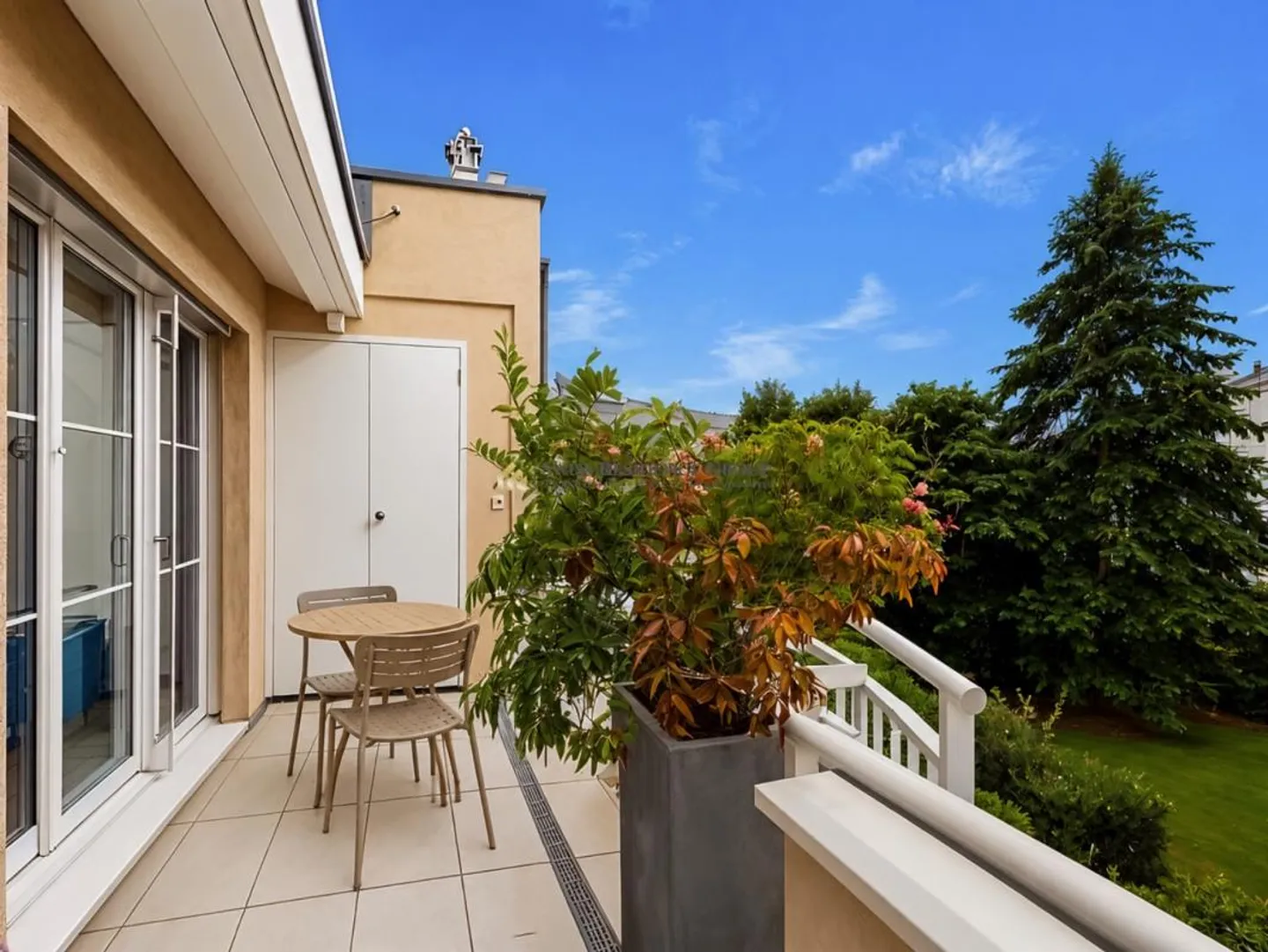 Grosszügige 5.5-Zimmer-Maisonette mit viel Raum zum Wohlfühlen - Photo 1 of 20