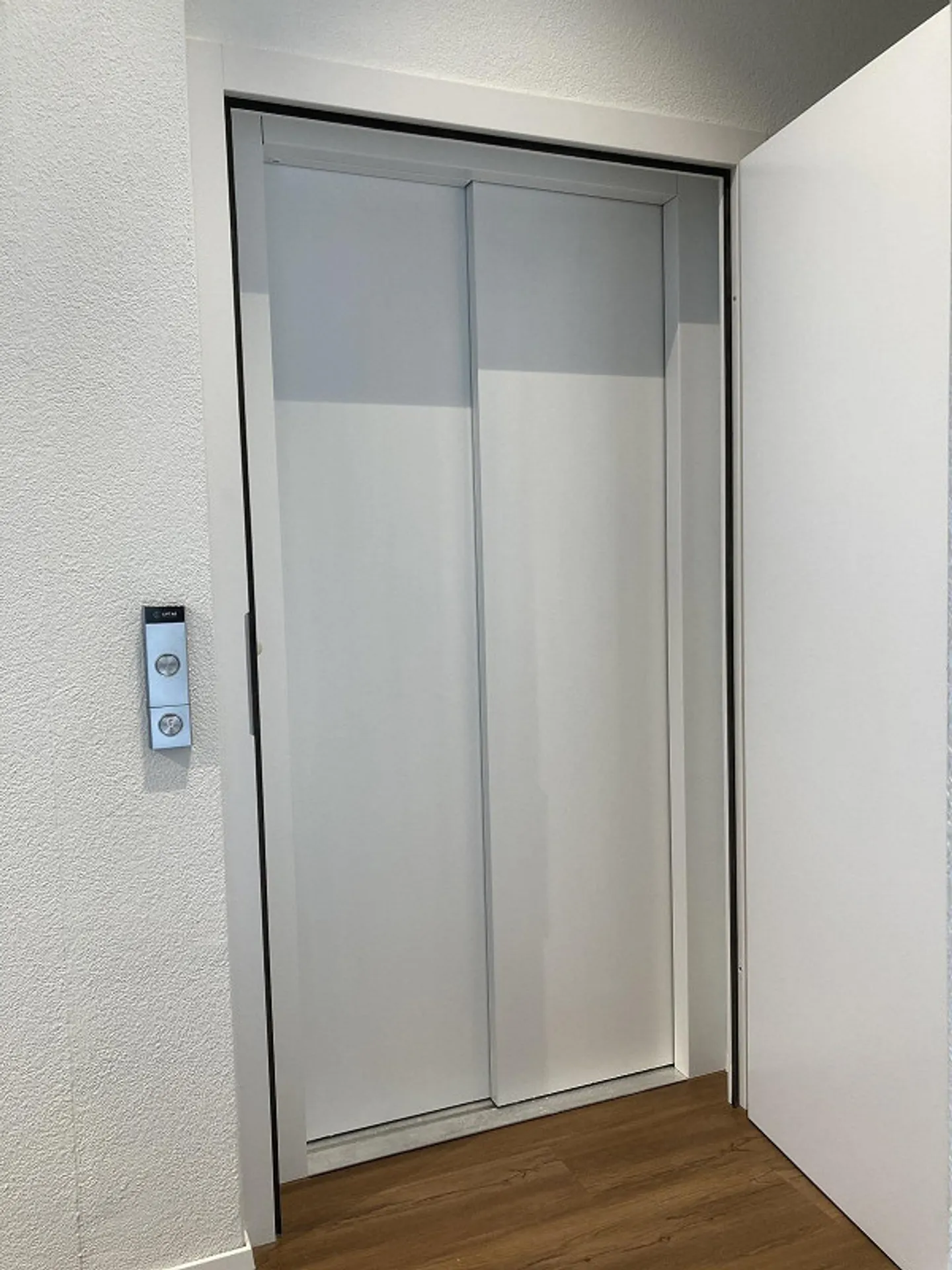 5.5-room maisonette apartment with 2 balconies - Photo 14 of 27