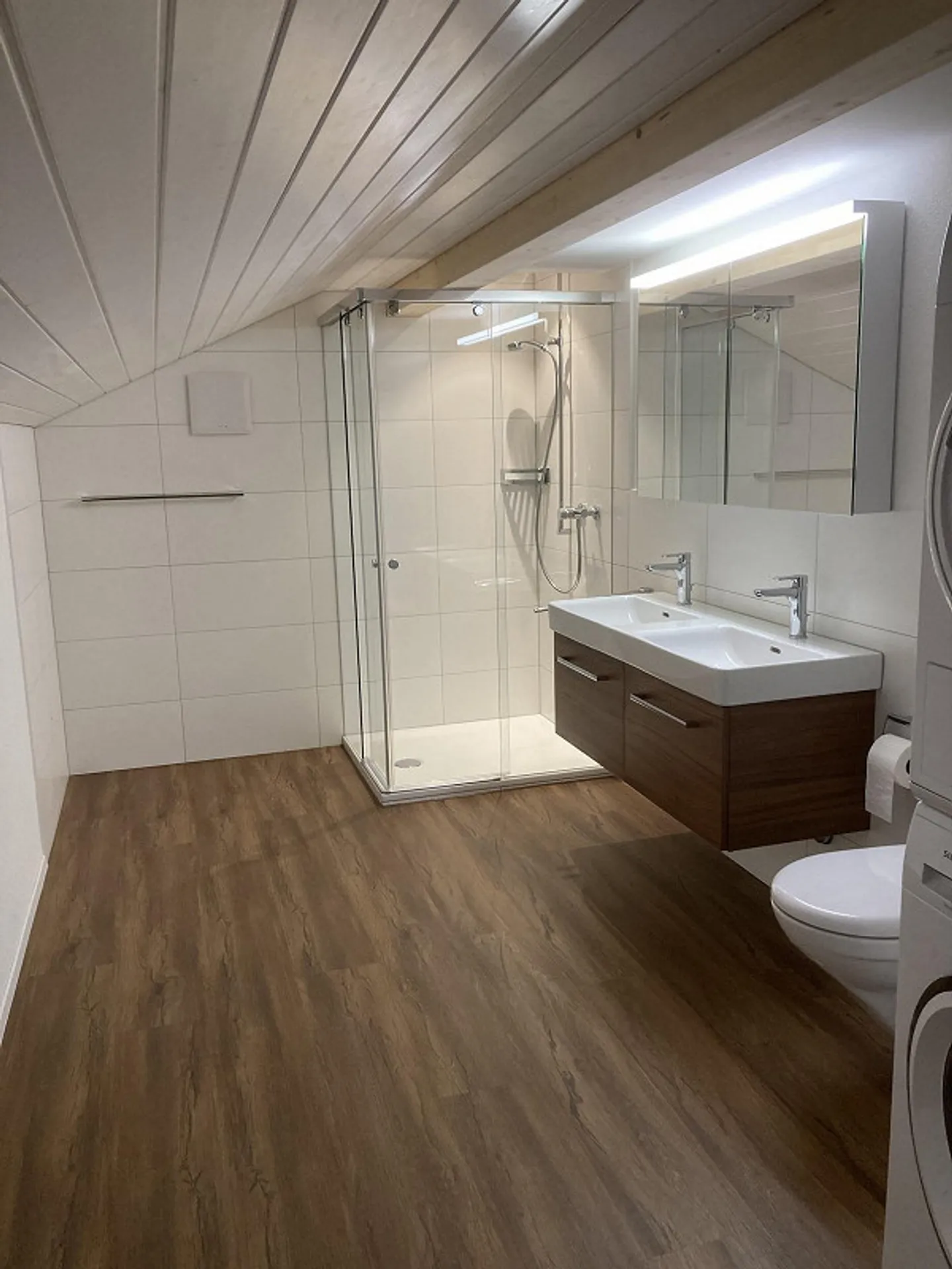5.5-room maisonette apartment with 2 balconies - Photo 19 of 27