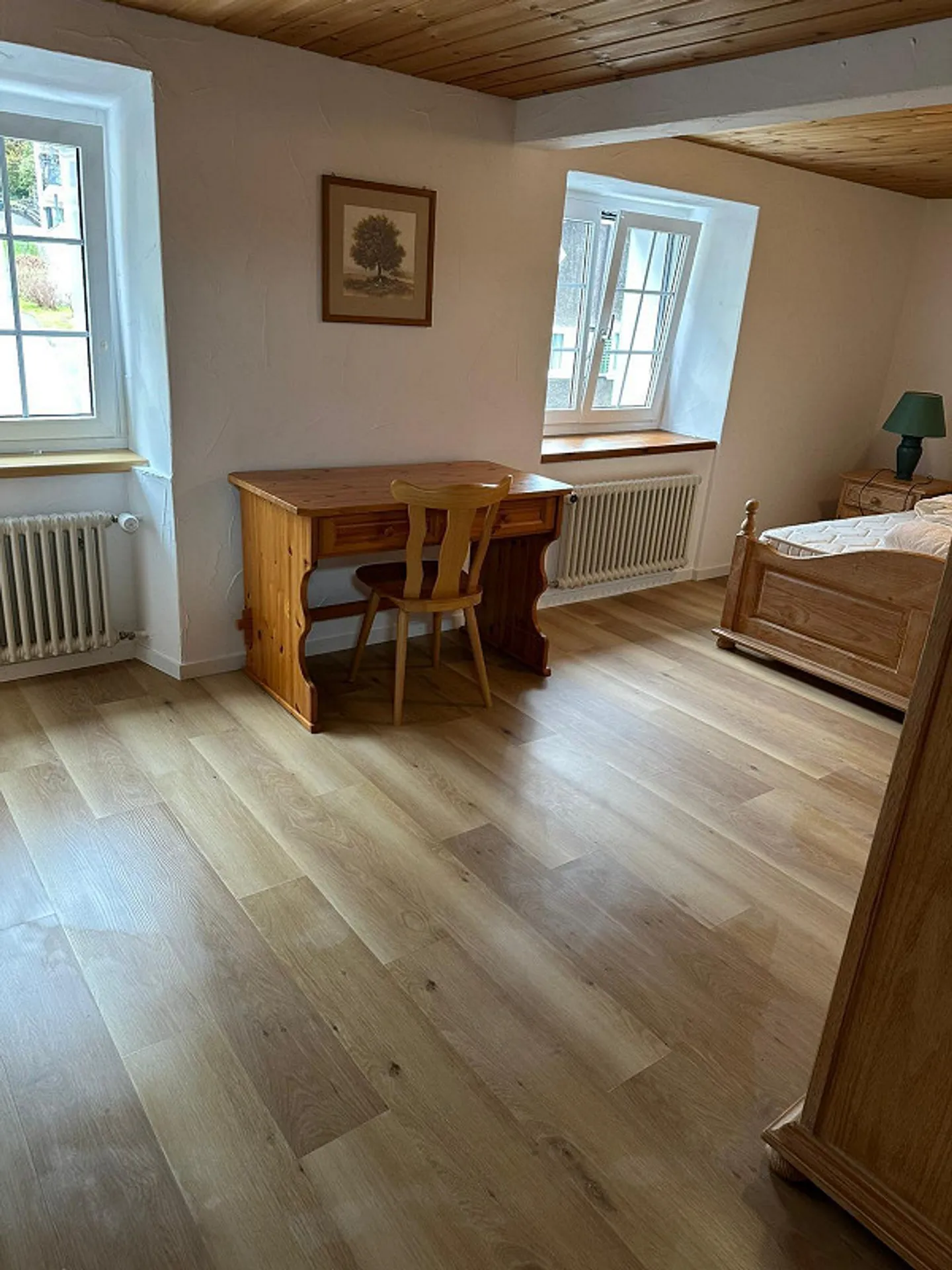 Charming 1-room studio with cozy flair - Photo 2 of 5