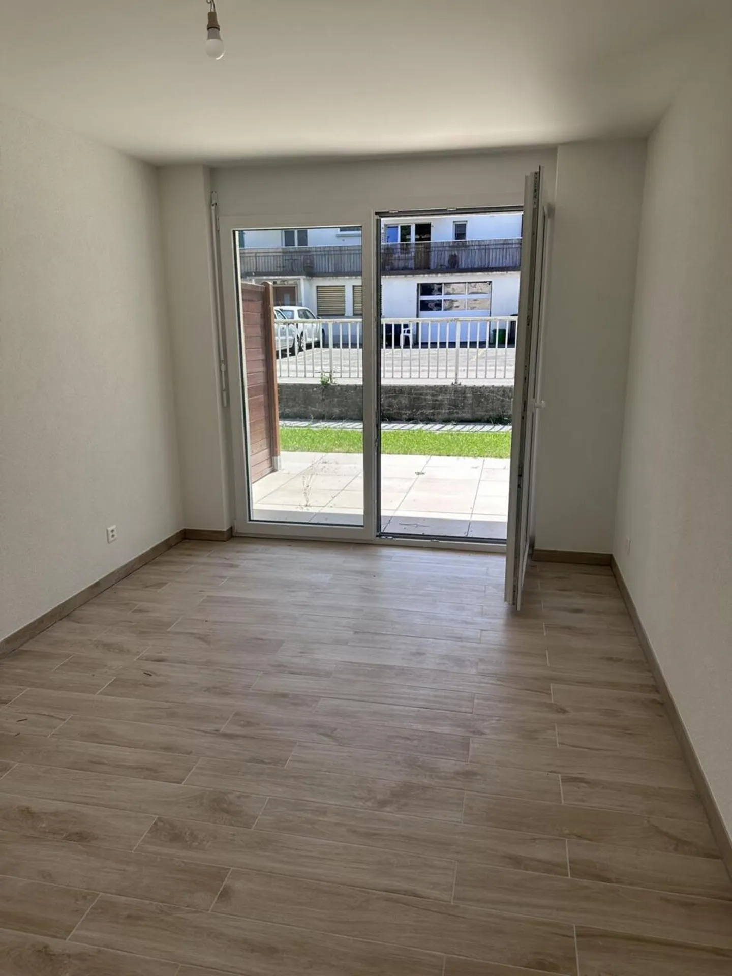 Appartement Commercial - Photo 8 sur 14