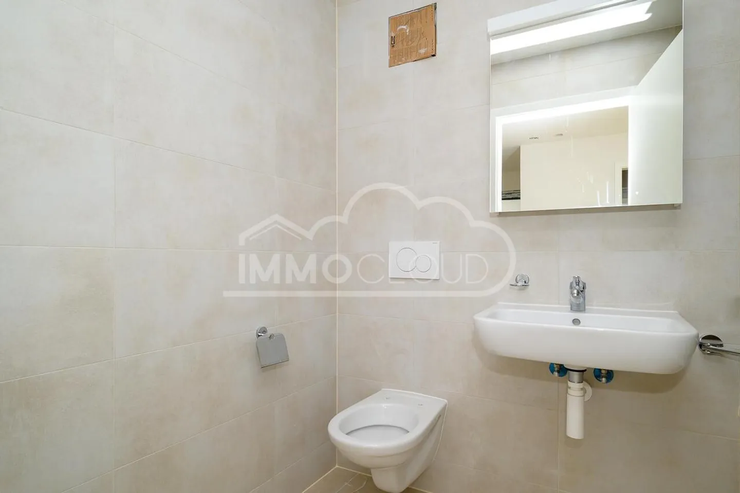 Appartement Commercial - Photo 9 sur 14