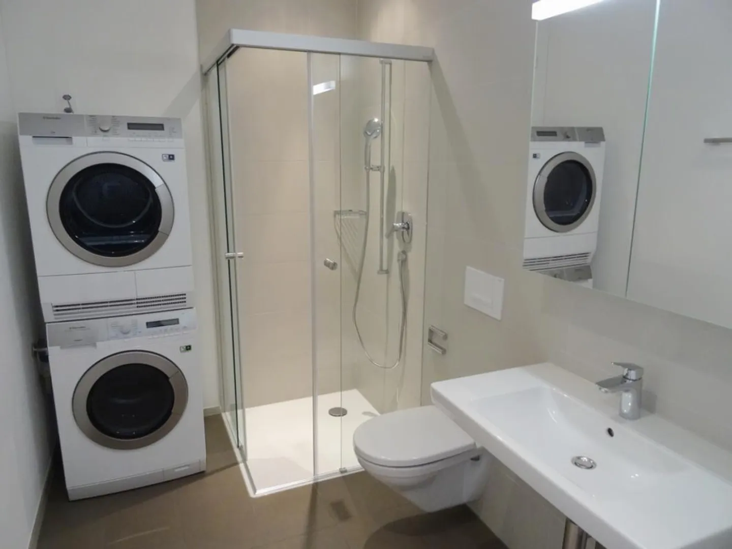 Gemütliche Atelier-Wohnung an urbaner Lage - Foto 5 von 5