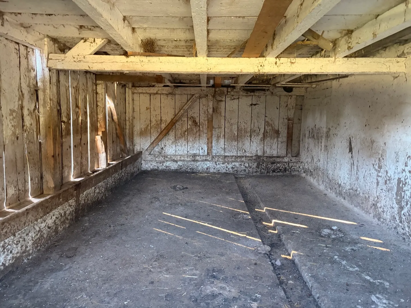 Zu renovieren - Lodge mit 750 m2 Freifläche - Foto 11 von 11