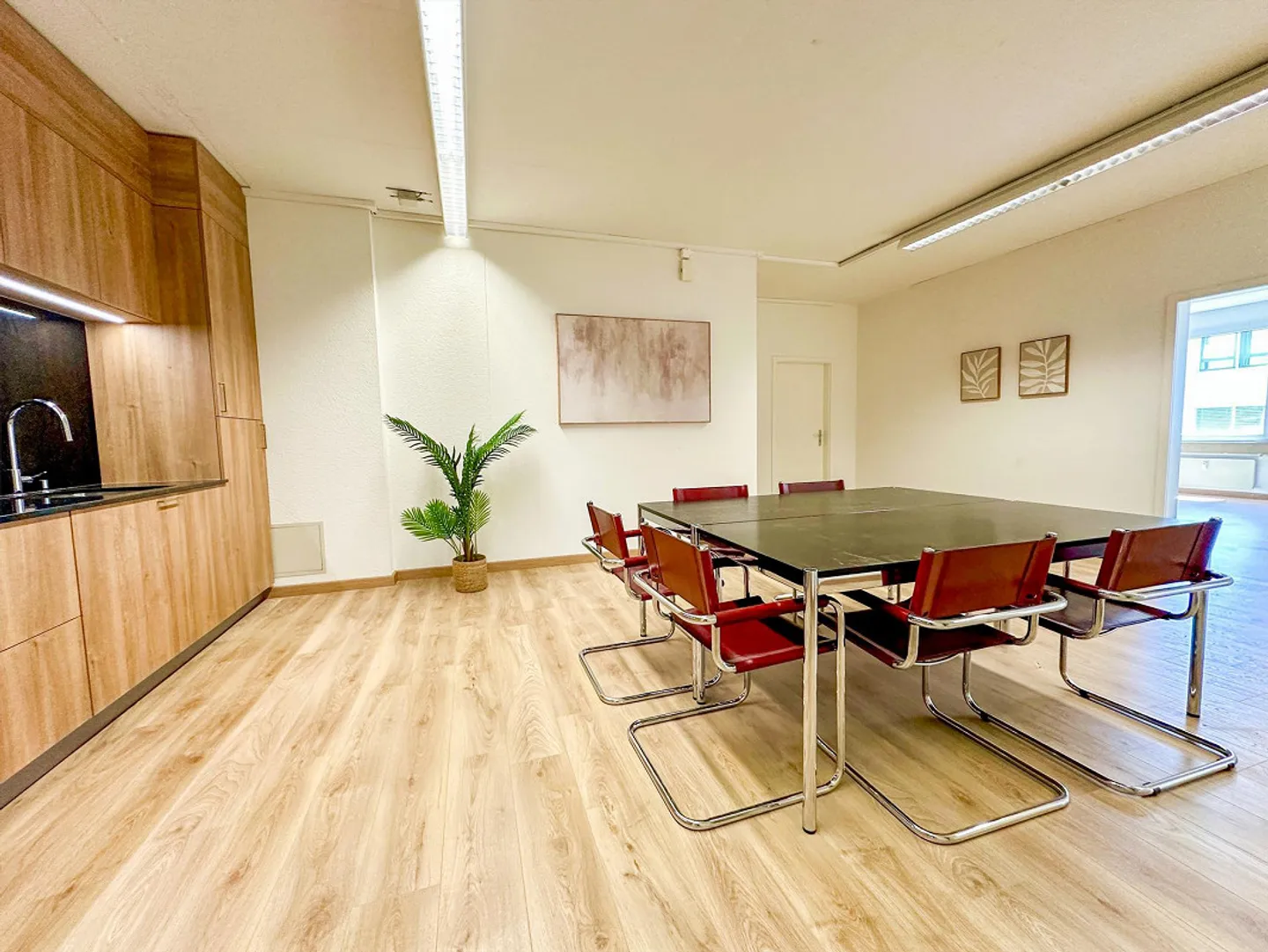 Ufficio, Studio, Pratica, Stanza Hobby con Cucina Condivisa a Kägen - Foto 5 di 6