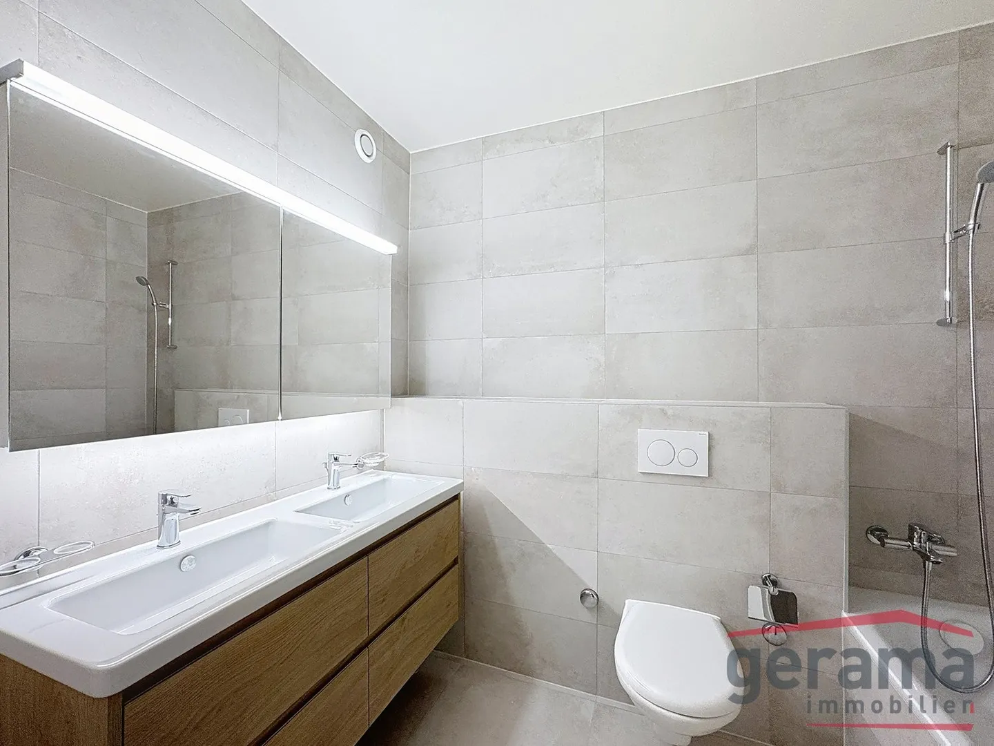 3.5 pièces entièrement rénové à Fribourg - Photo 6 sur 7