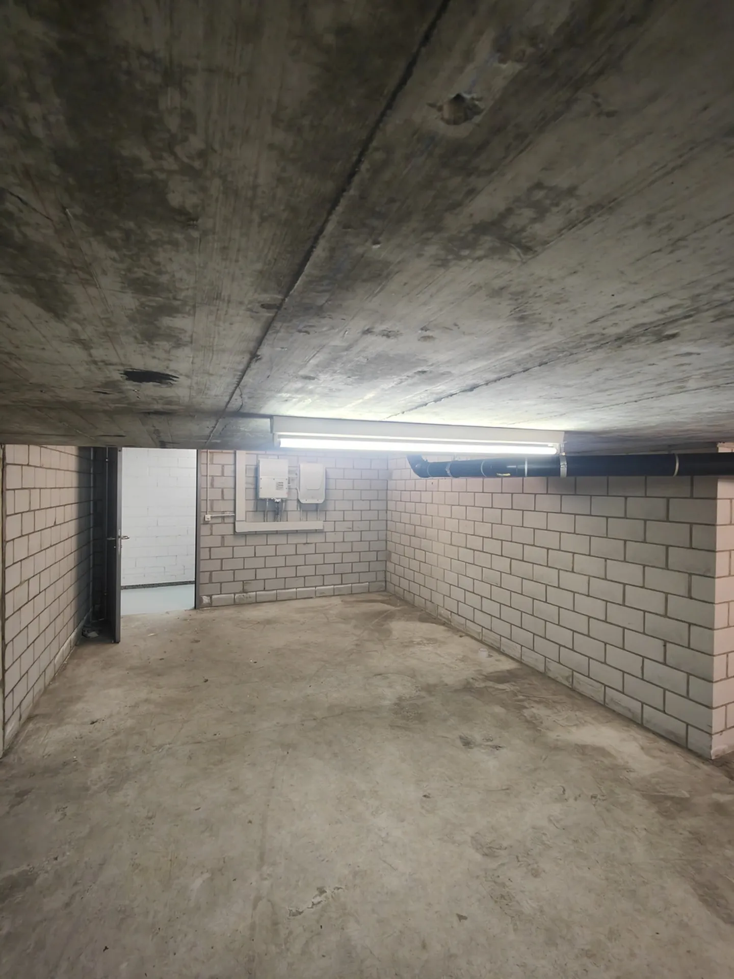 40m2 Storage Room Dübendorf - Im Schossacher 12 - Photo 10 of 13