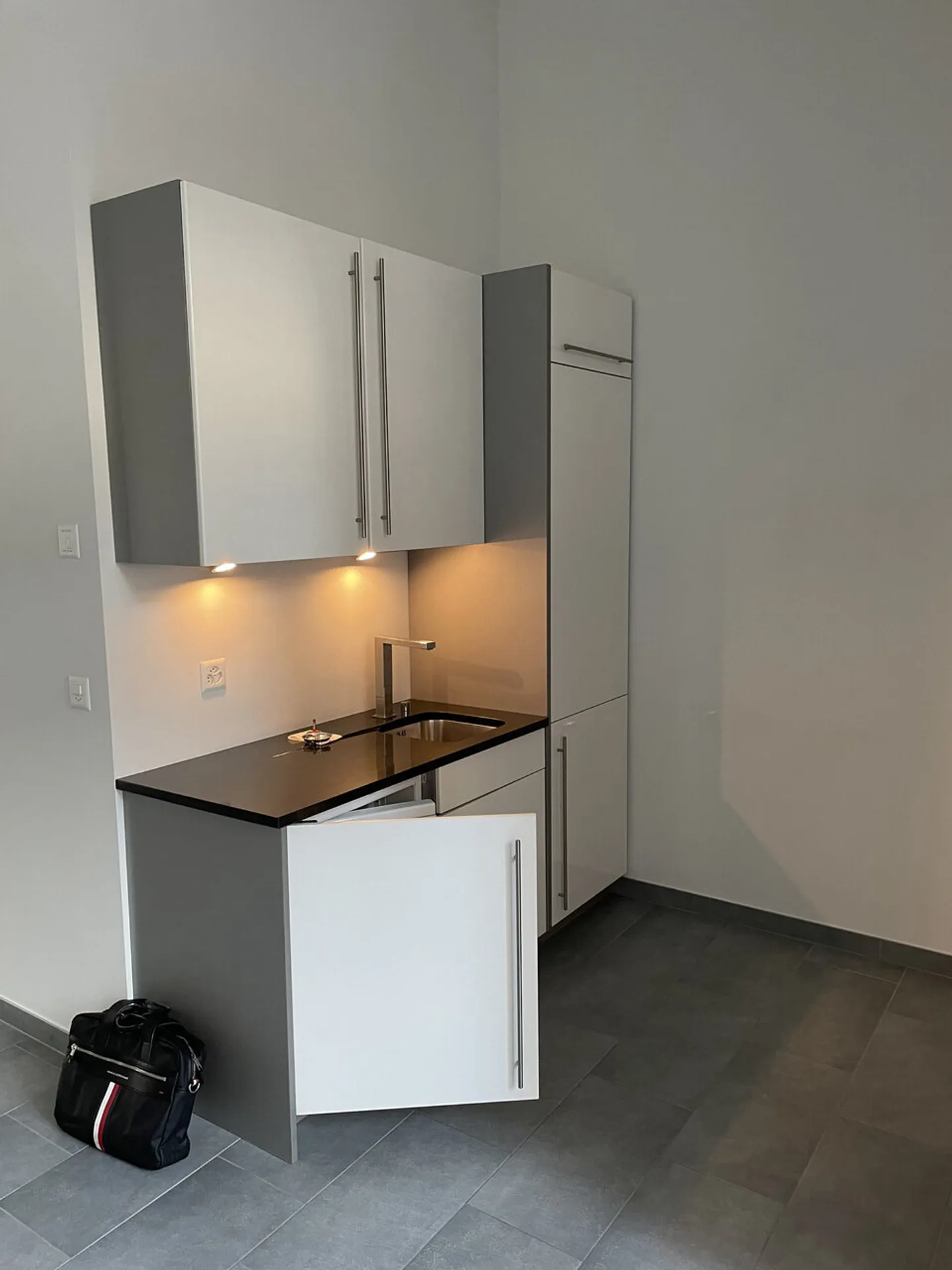 «Wunderschön & zentral - Geschäftslokal in Luzerner Neustad - 72m2» - Foto 10 von 13