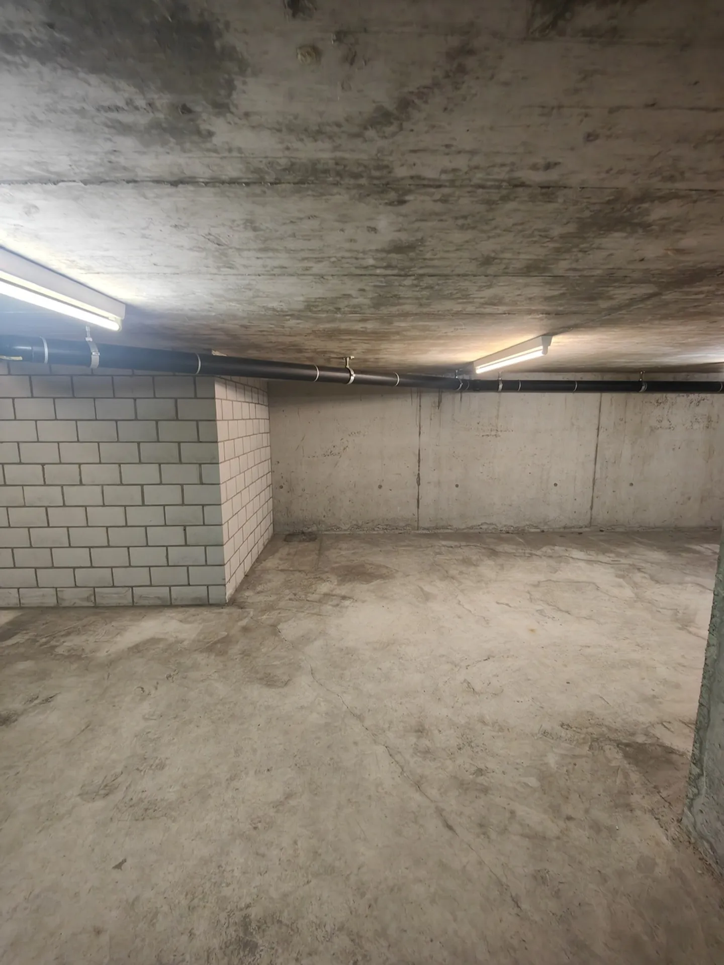 40m2 Storage Room Dübendorf - Im Schossacher 12 - Photo 4 of 13