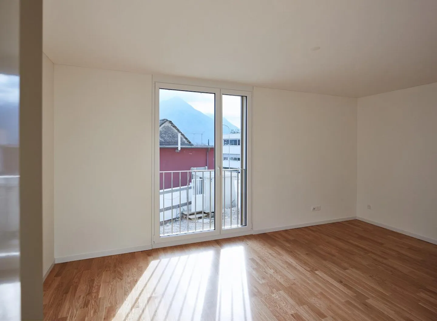 Apartment 3.5 Rooms - Cugnasco - Photo 5 of 9