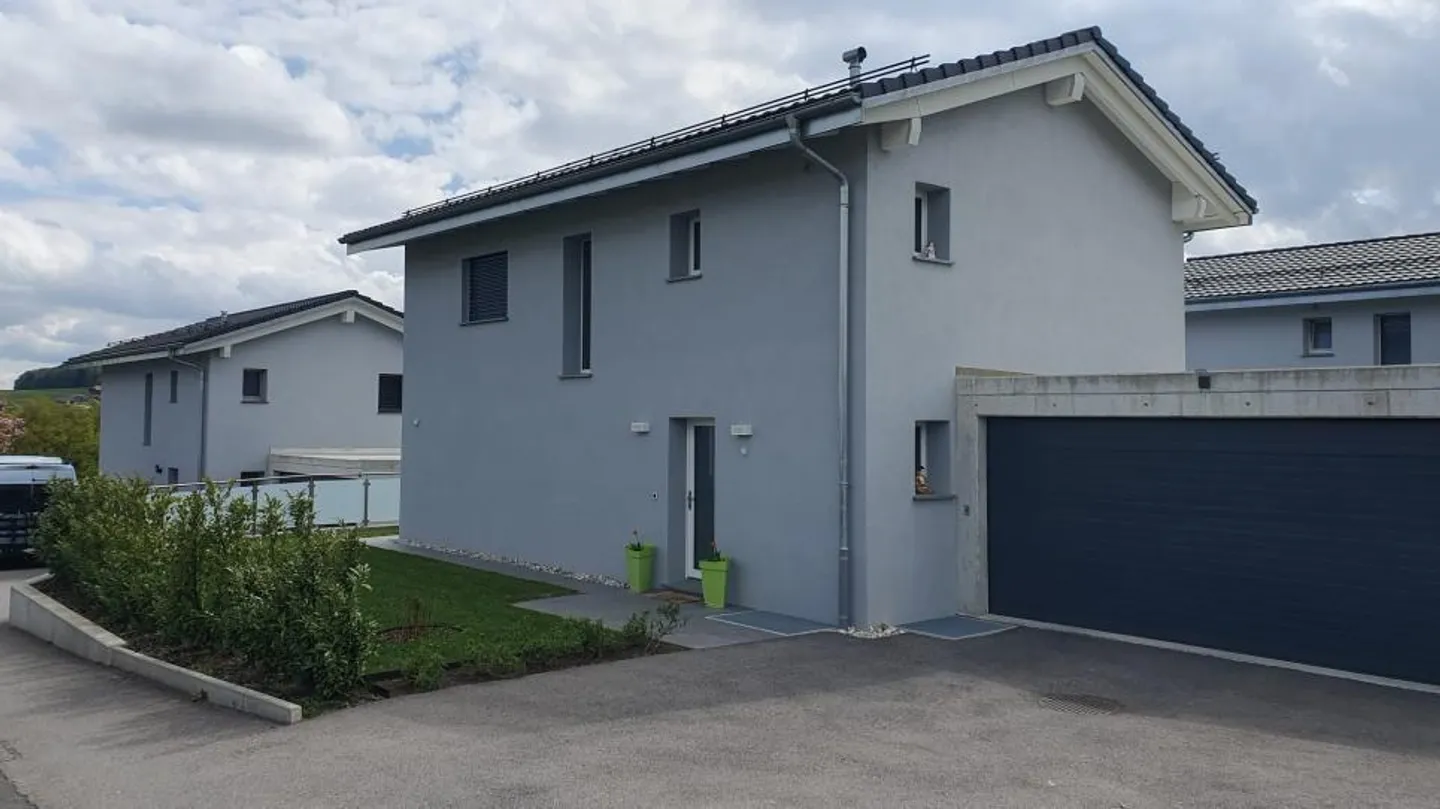 Villa indipendente con piscina, a 18 minuti da Yverdon - Foto 3 di 13
