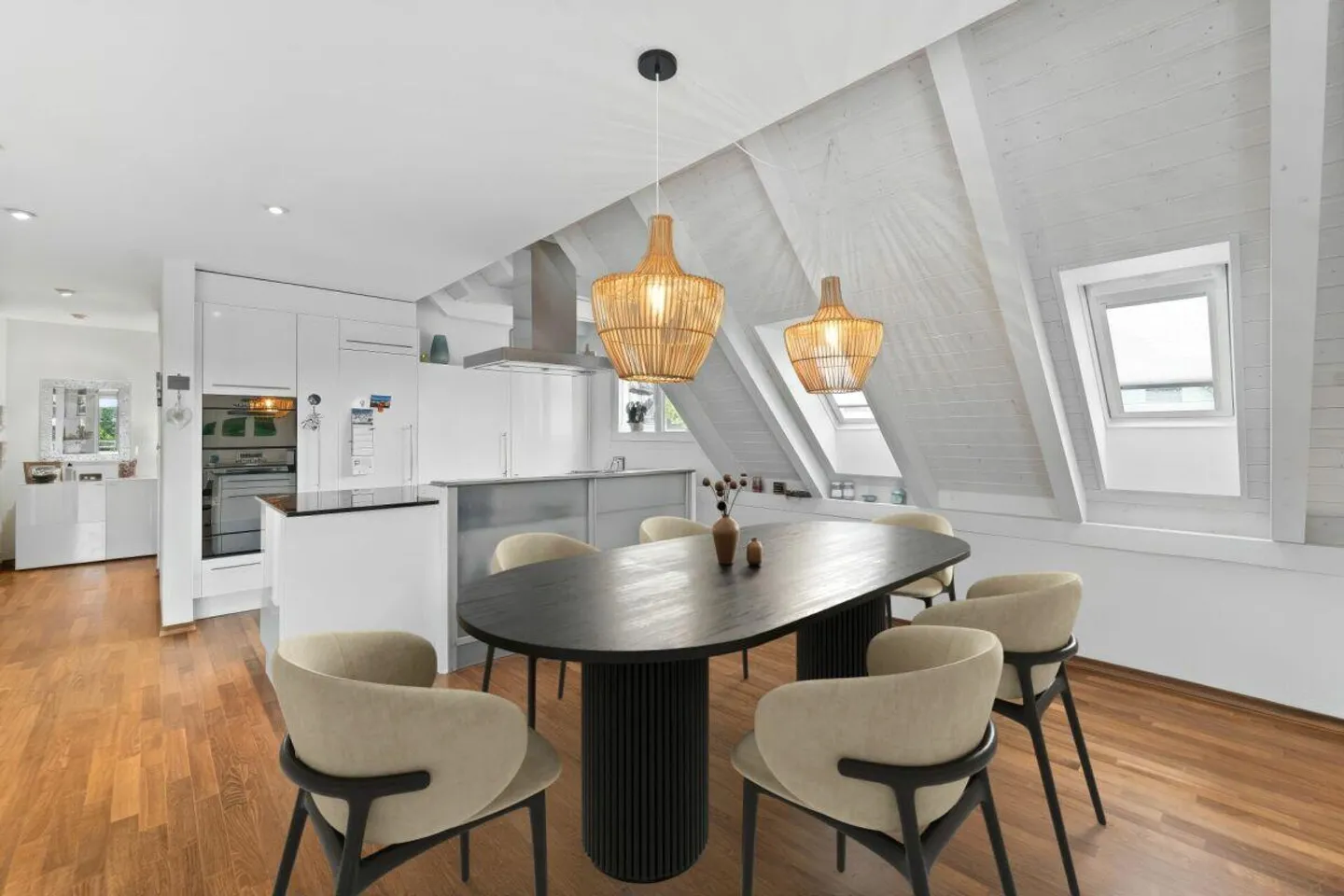 Clouds View | ZH - Photo 2 of 5