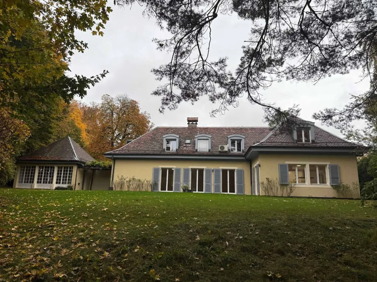 Losanna Casa familiare ristrutturata con giardino eccezionale - Foto 6 di 13