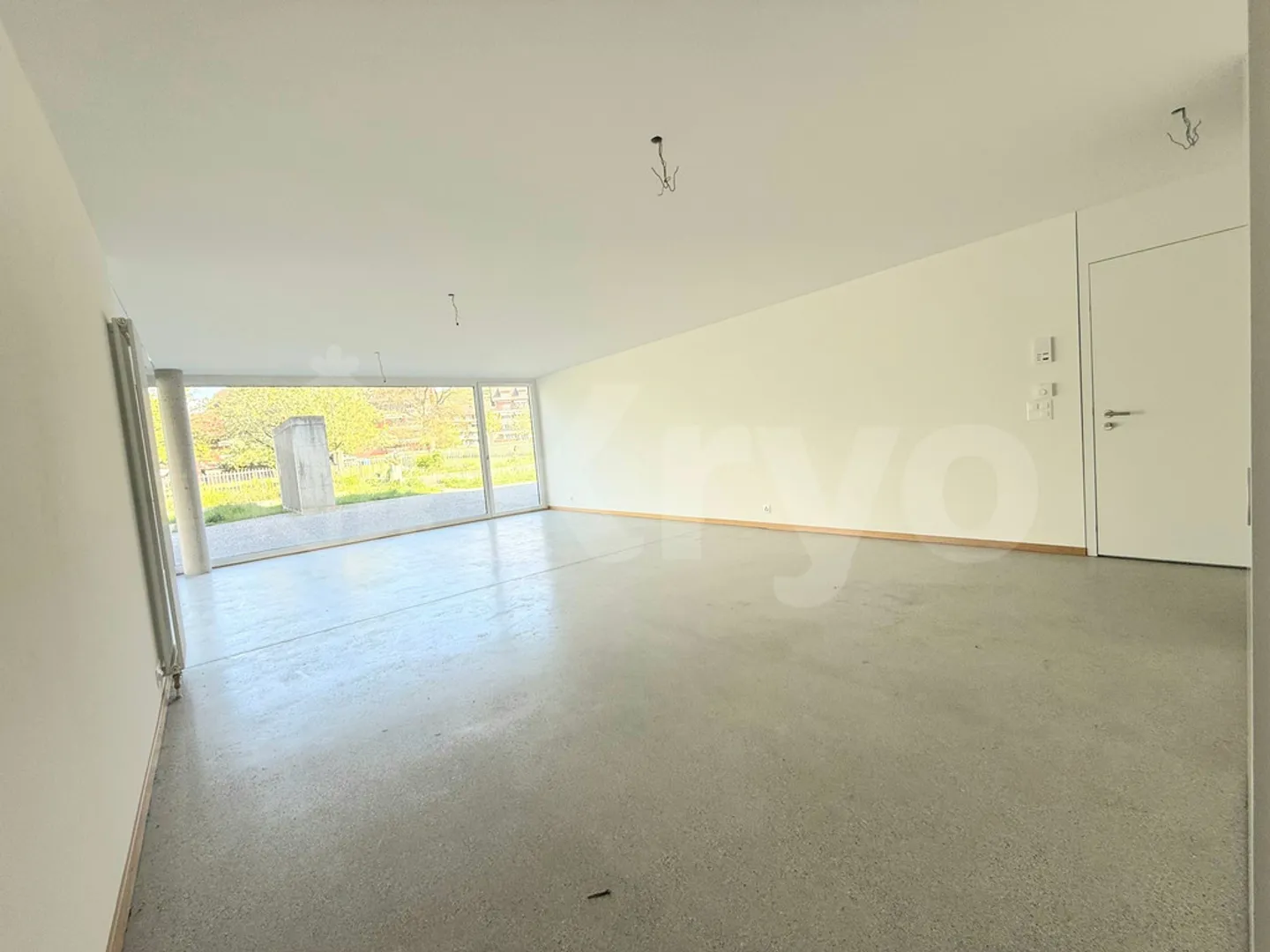 Commercial Space in Bex - Photo 3 of 5
