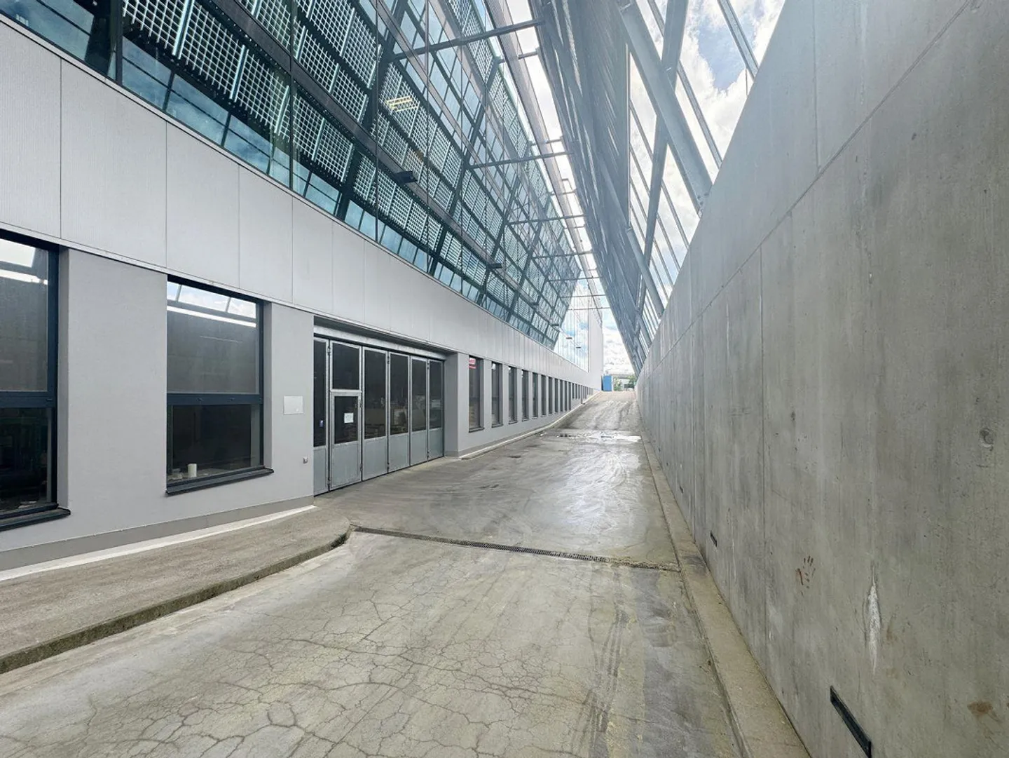 323m² - Lagerfläche im 1. UG mit guter Erschliessung - Foto 5 von 10
