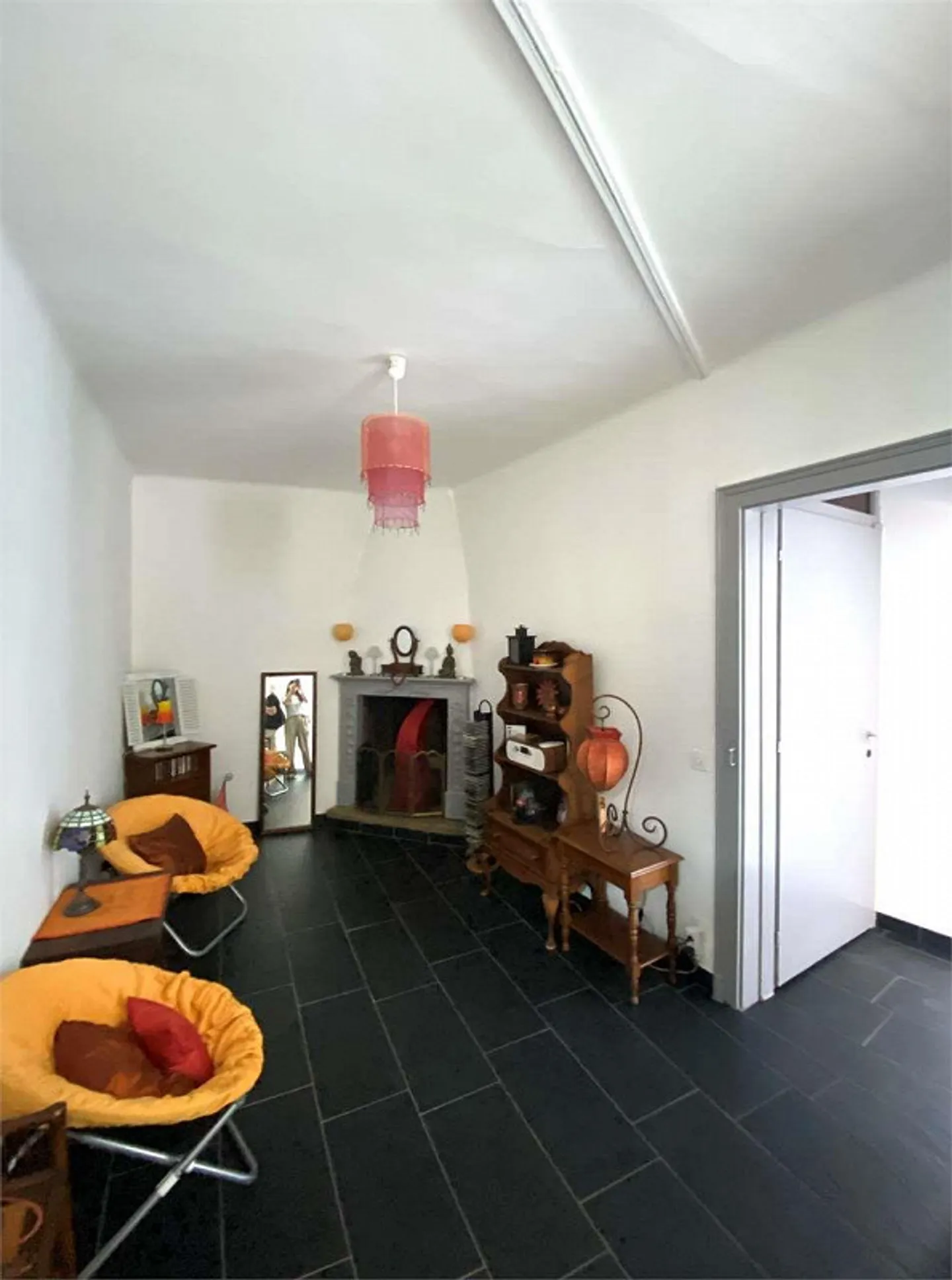 Stabile Residenziale e Commerciale a Cureglia - Foto 3 di 13