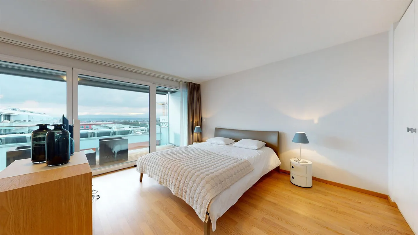 Appartement moderne avec balcon - Photo 1 sur 8