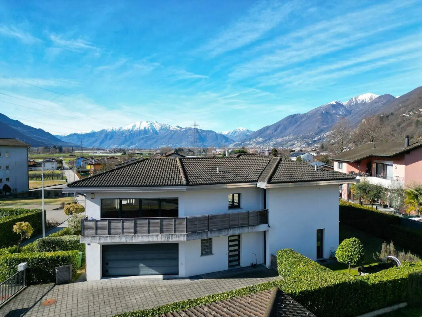 Maison individuelle de haute qualité avec sauna, piscine intérieure et ascenseur - Photo 15 sur 15